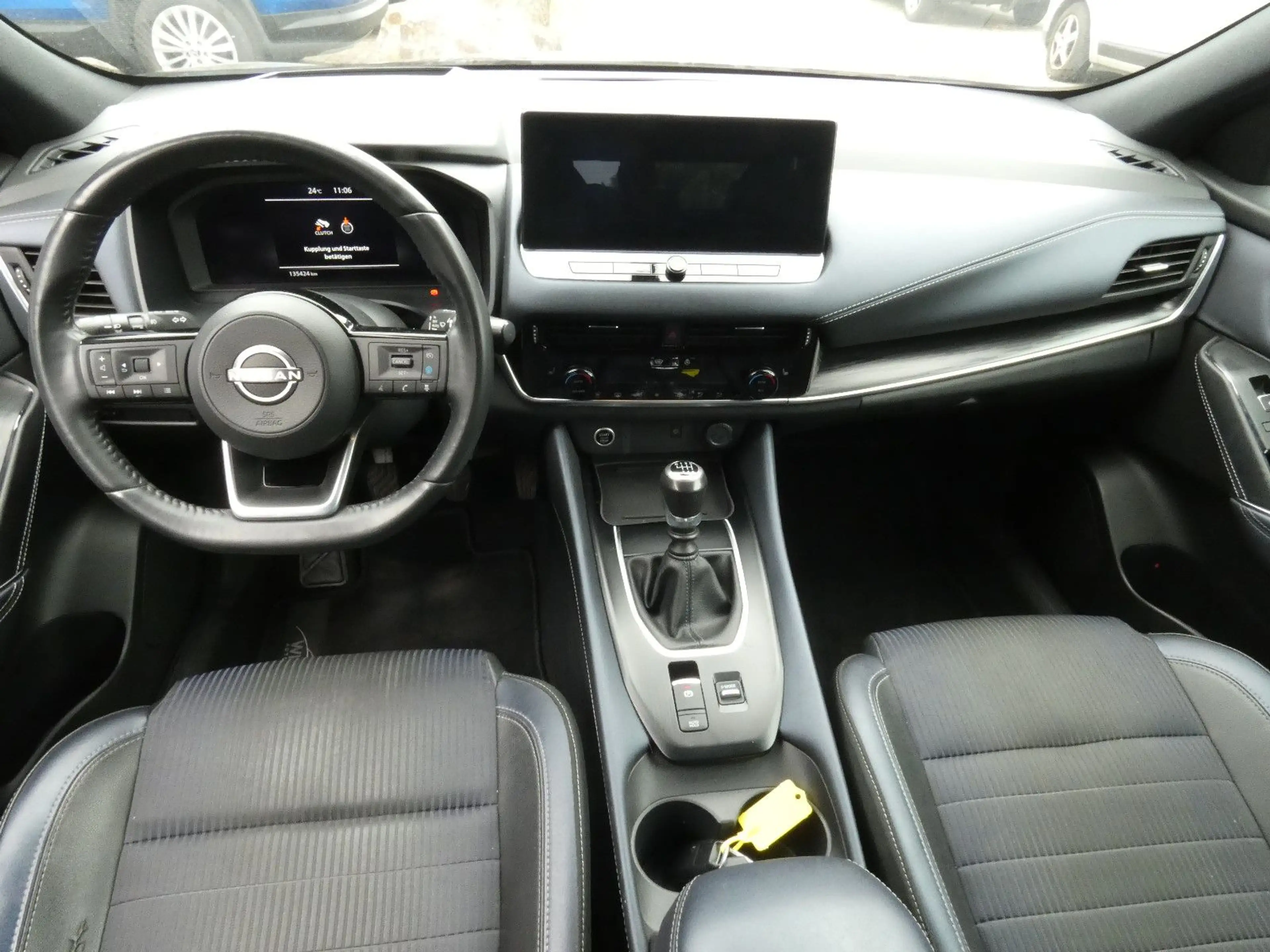 Nissan Qashqai 1.3 Tekna*Panorama*Head-up*LED*19-Zoll — photo 8