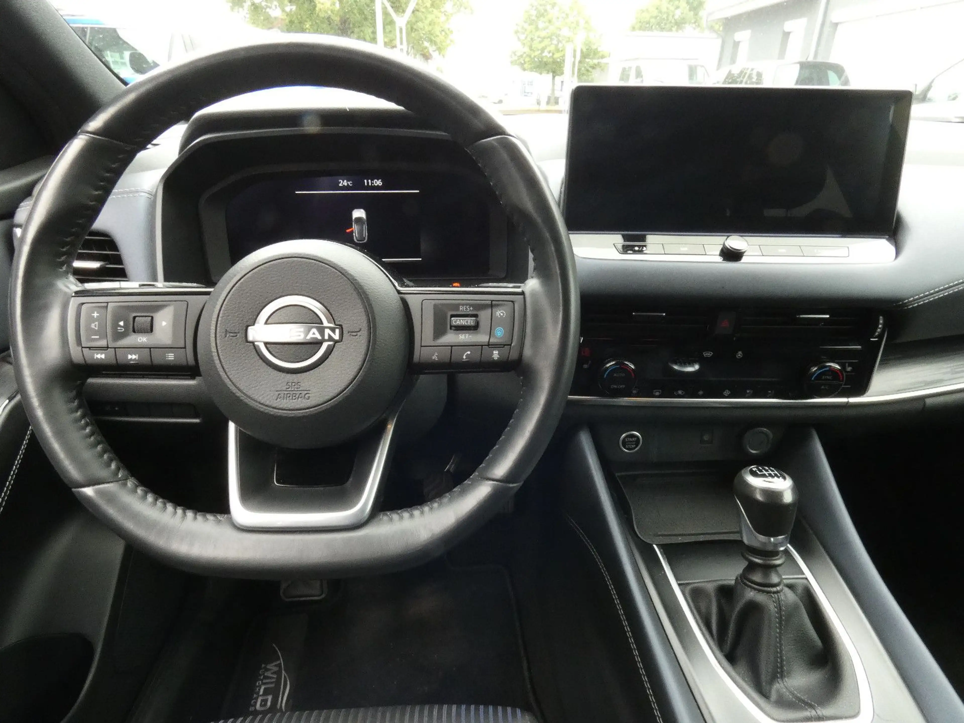 Nissan Qashqai 1.3 Tekna*Panorama*Head-up*LED*19-Zoll — photo 9