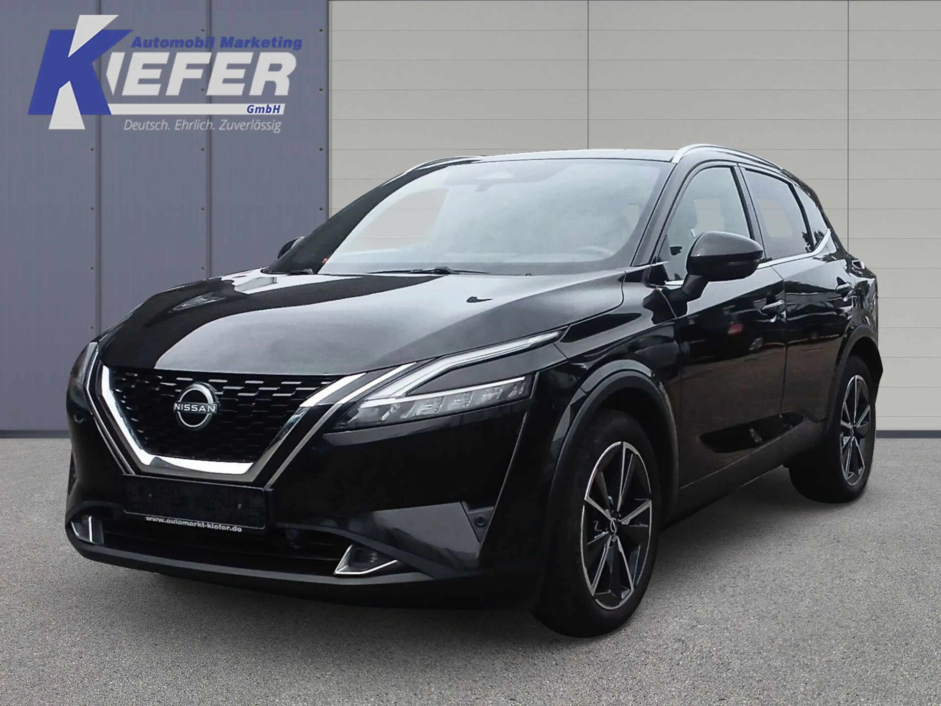 Nissan Qashqai 1.3 Tekna*Panorama*Head-up*LED*19-Zoll