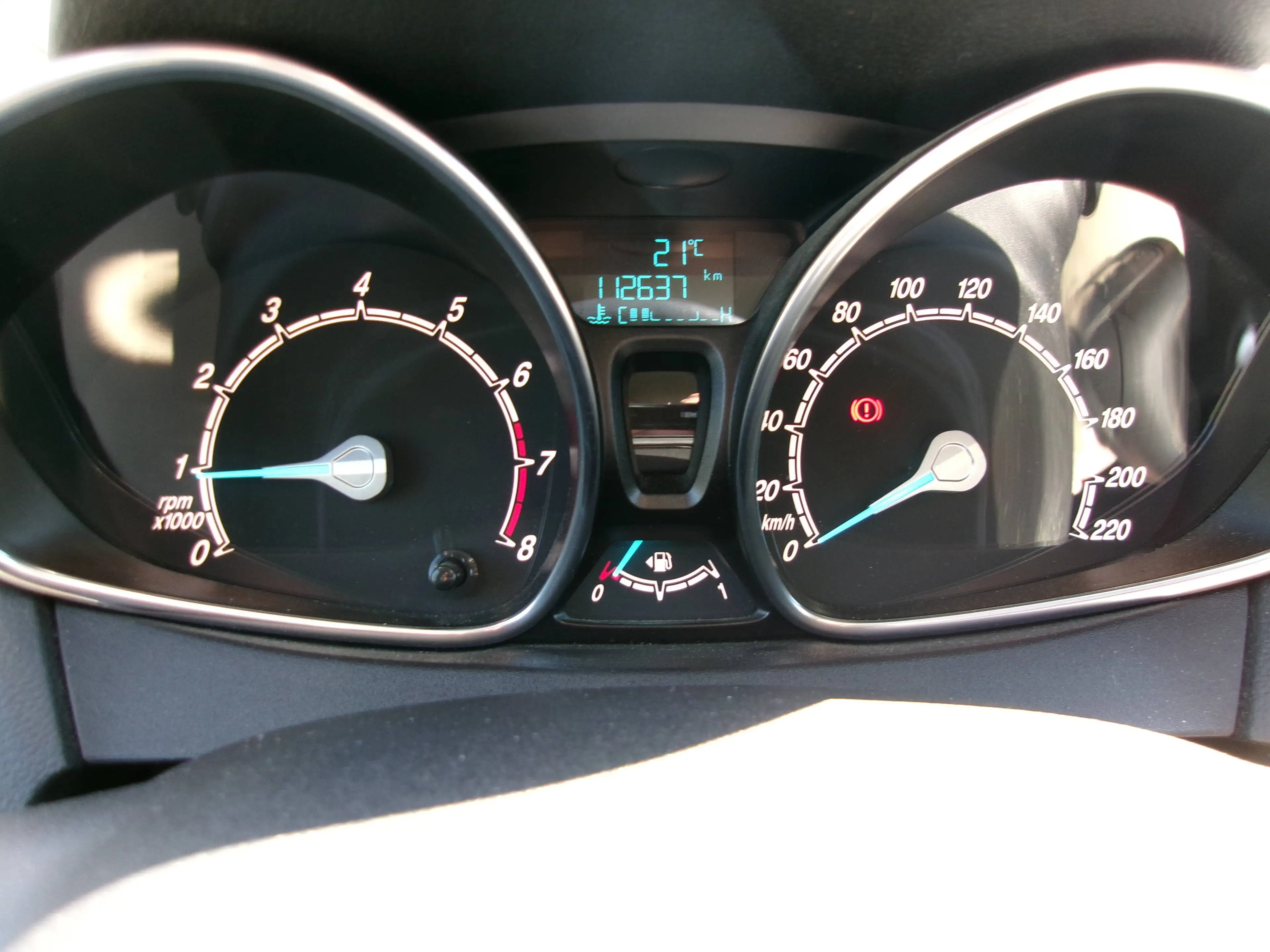 Ford B-Max Sync Edition / Anhängerkupplung — photo 14