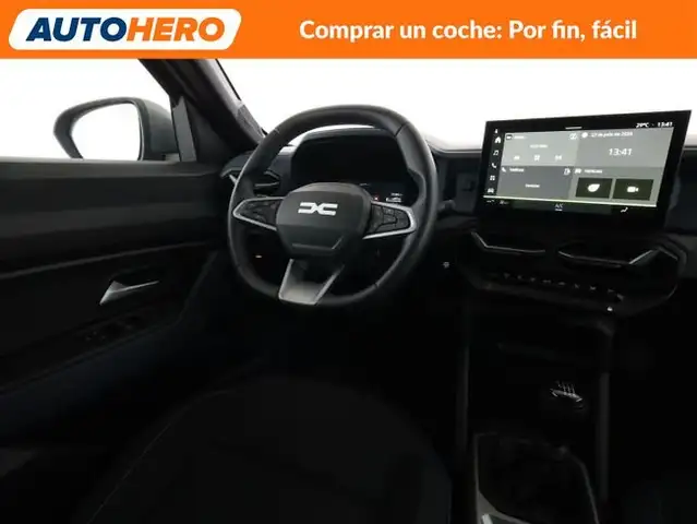 Dacia Duster view 14