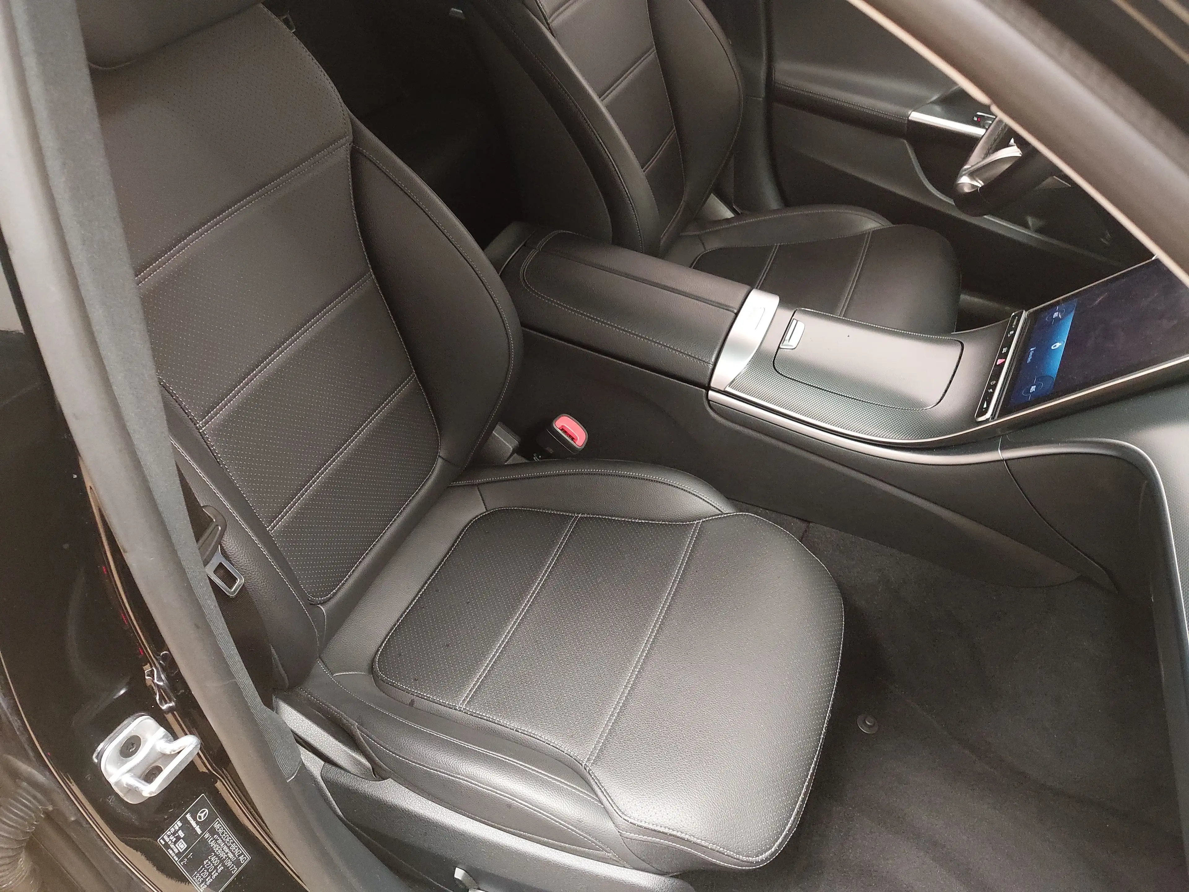 Mercedes-Benz C 220 C 220 T d Avantgarde Leder Navi LED AHK Kamera — photo 10