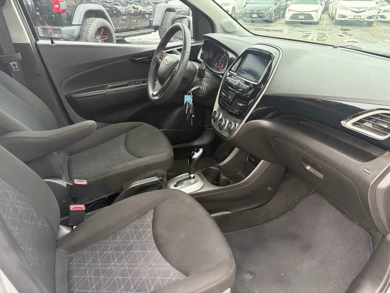Chevrolet Spark снимка Chevrolet Spark