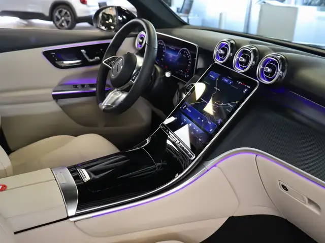 Mercedes-Benz GLC view 20