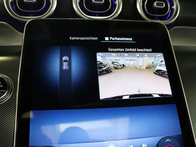 Mercedes-Benz GLC view 22