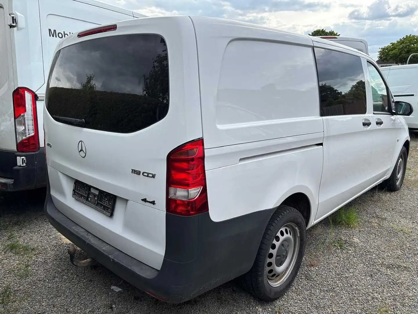 Mercedes-Benz Vito 119 CDI 4MATIC Mixto Lang Aut. Blanc - 2