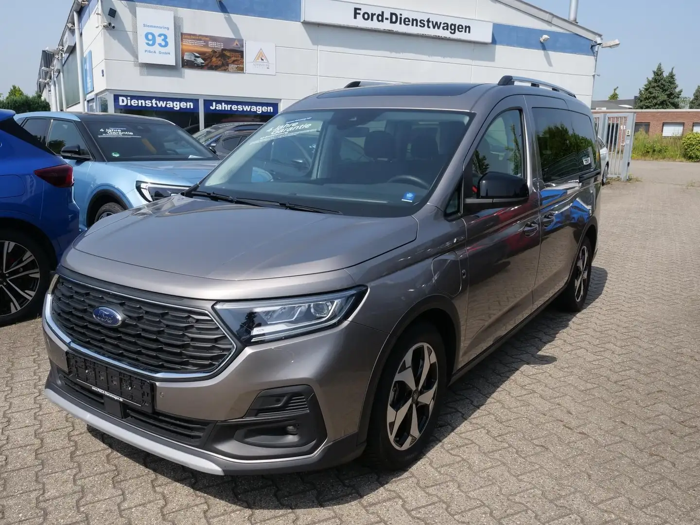 Ford Grand Tourneo PHEV Active Pano LED ACC AGR Argent - 1