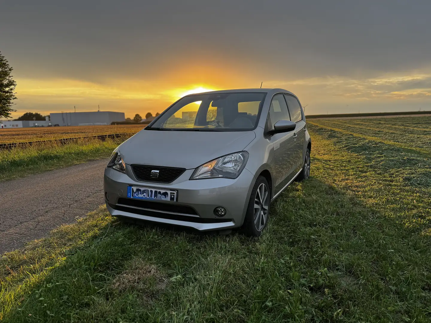 SEAT Mii Plus Szary - 1