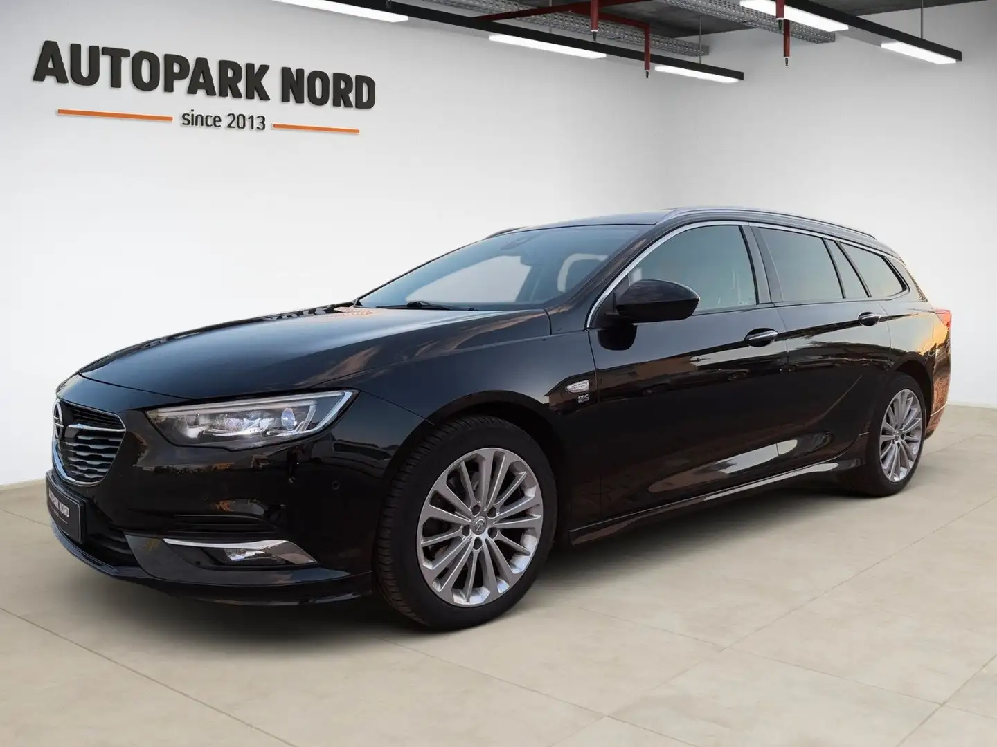 Opel Insignia ST 2.0 D OPC-LINE 4x4 - VOLLAUSSTATTUNG Schwarz - 1