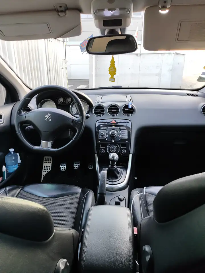 Peugeot 308 2.0 HDi 150ch FAP FÃ©line