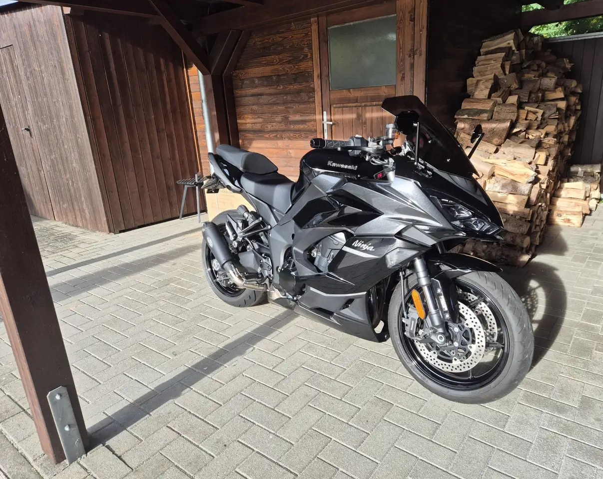Kawasaki Ninja 1000SX