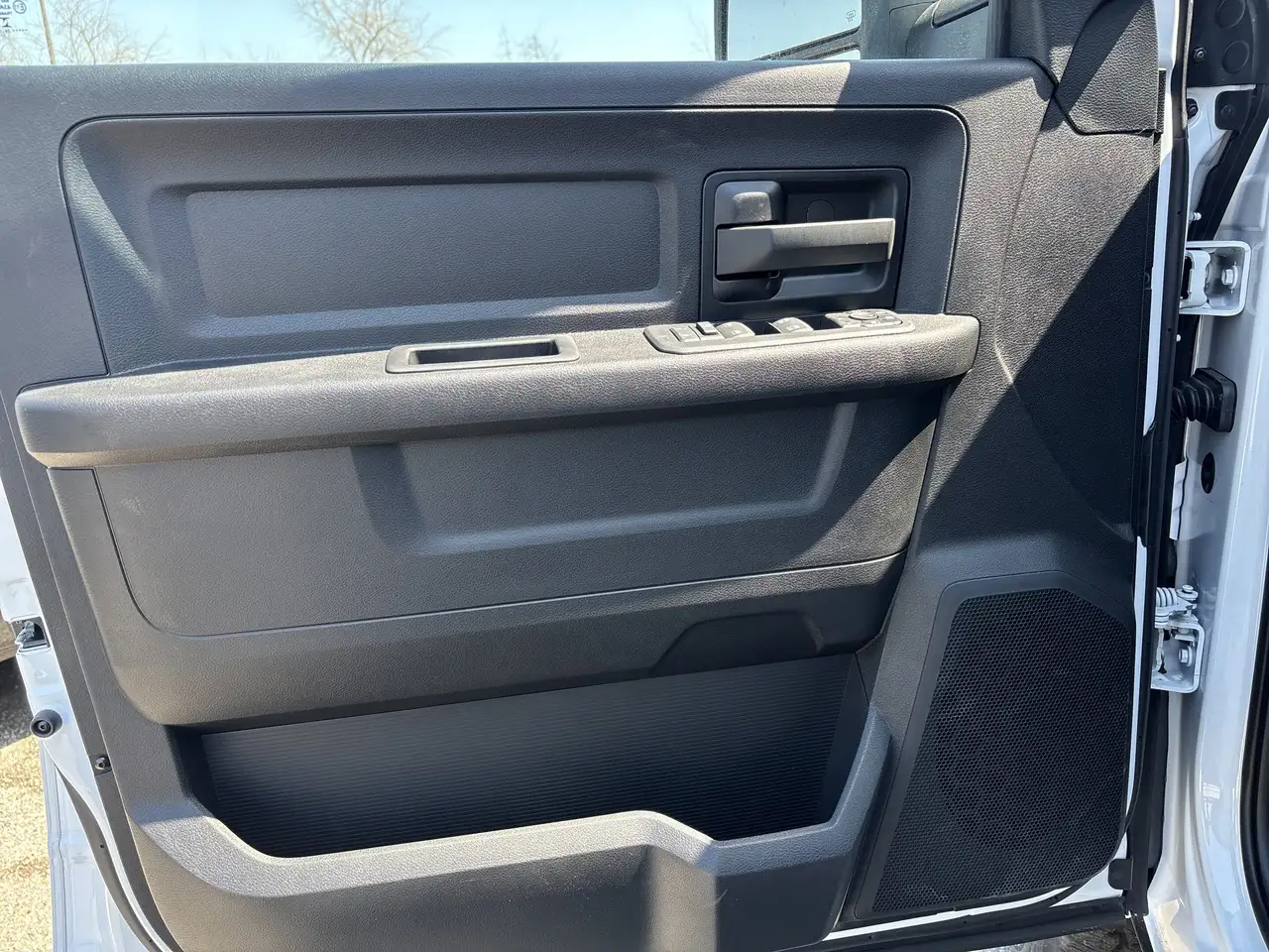 RAM 2500 снимка RAM 2500