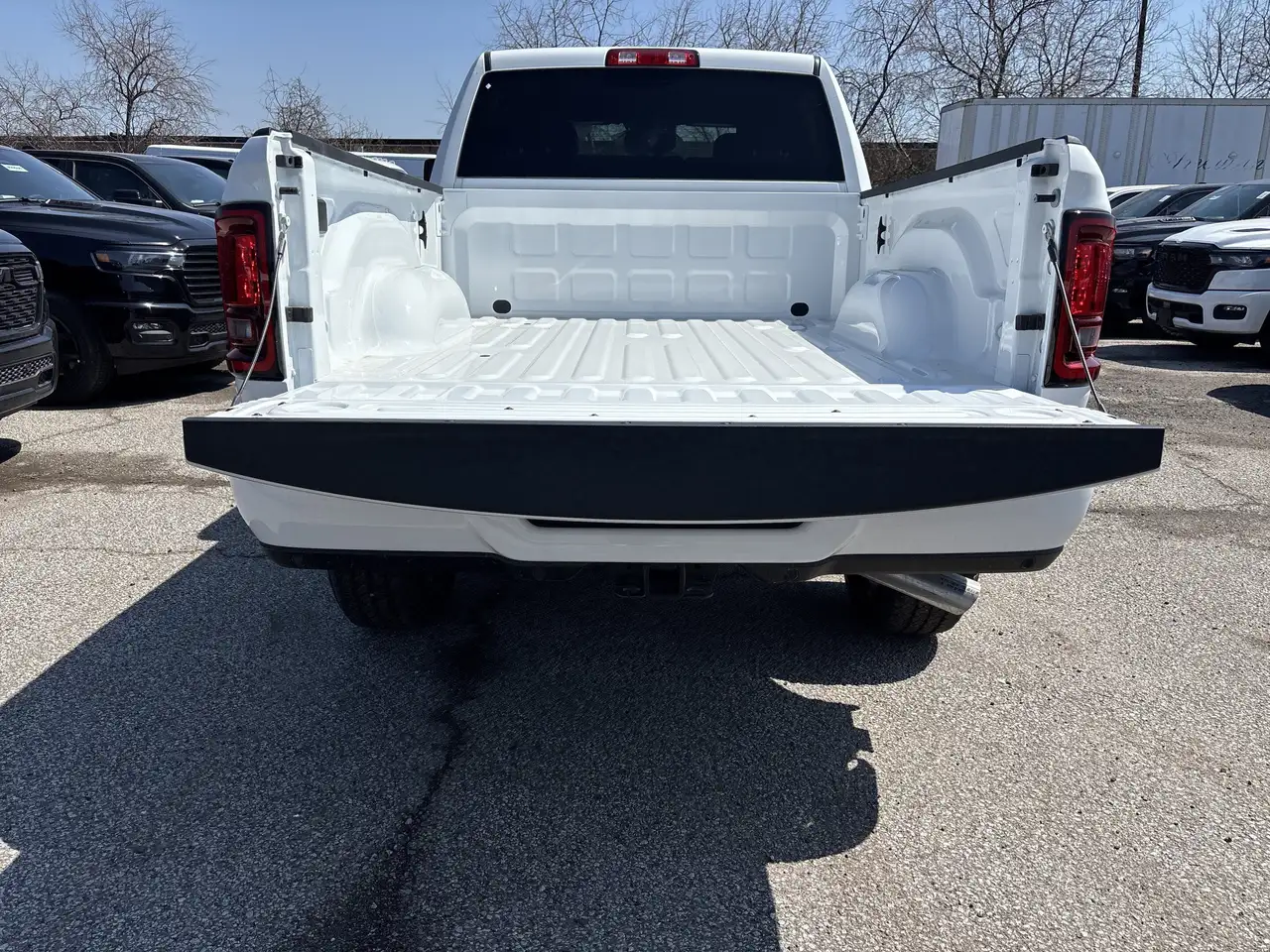 RAM 2500 снимка RAM 2500