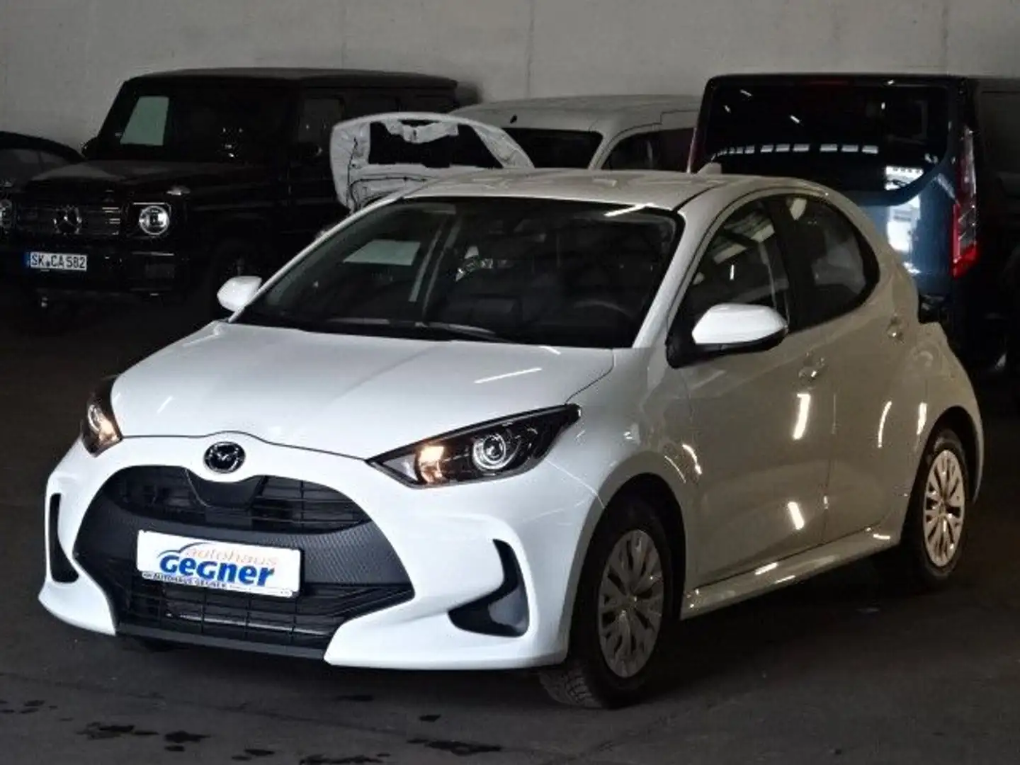 Mazda 2 Hybrid Lim. Pure 1.5VVti Hybrid Klimaaut. Weiß - 2