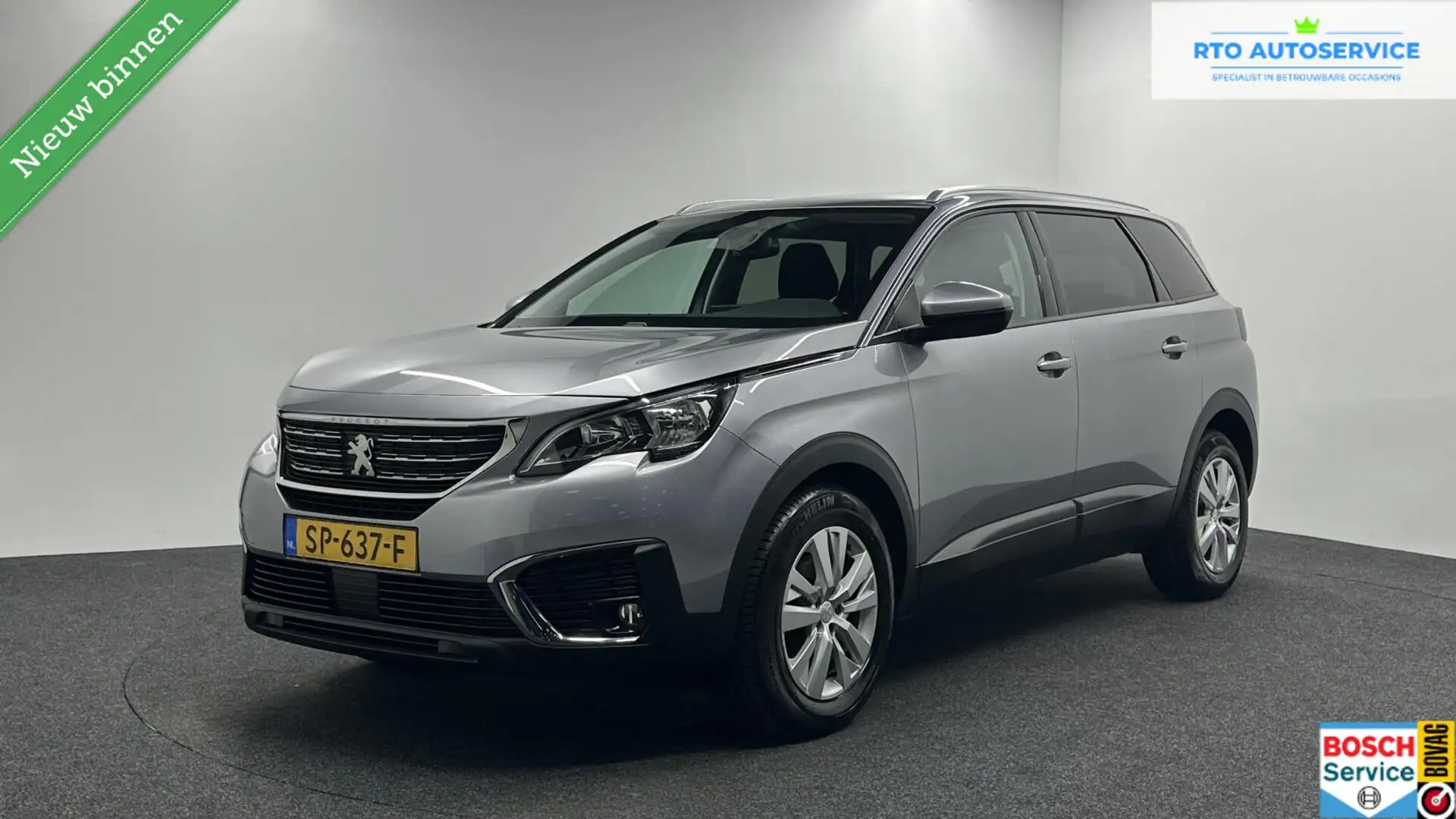 Peugeot 5008 1.2 PureTech Active NAVI CARPLAY CRUISE CRUISE ECC Grigio - 1