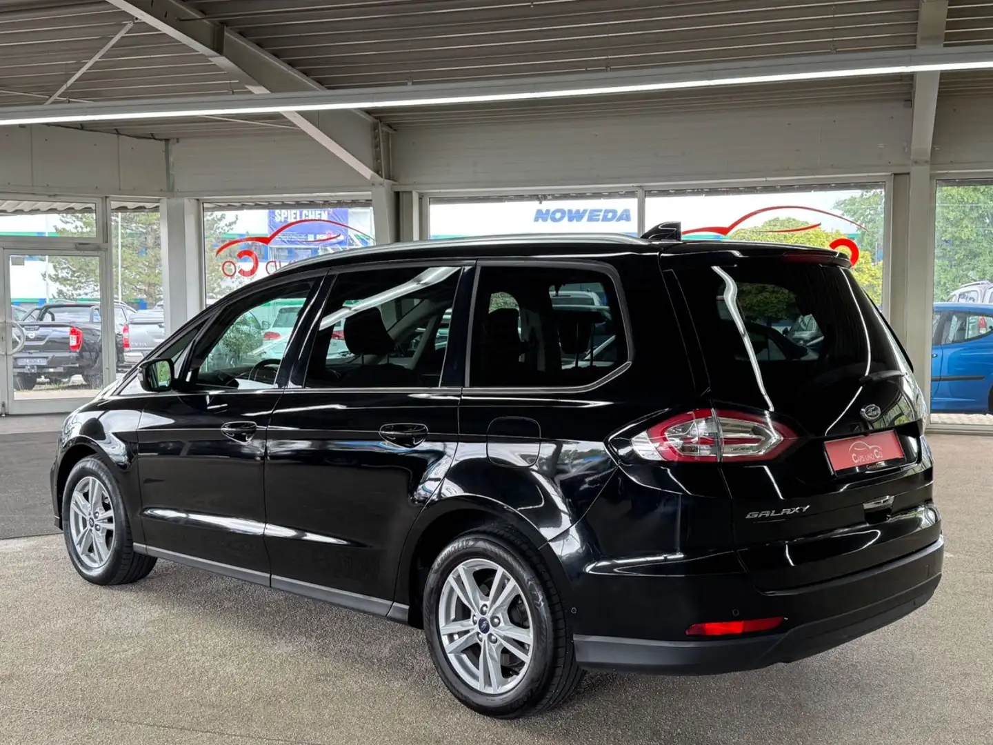 Ford Galaxy 2.0 TDCi ATG 7Sitz *AHK*SHZ*NAV*ACC*PDC* Schwarz - 2