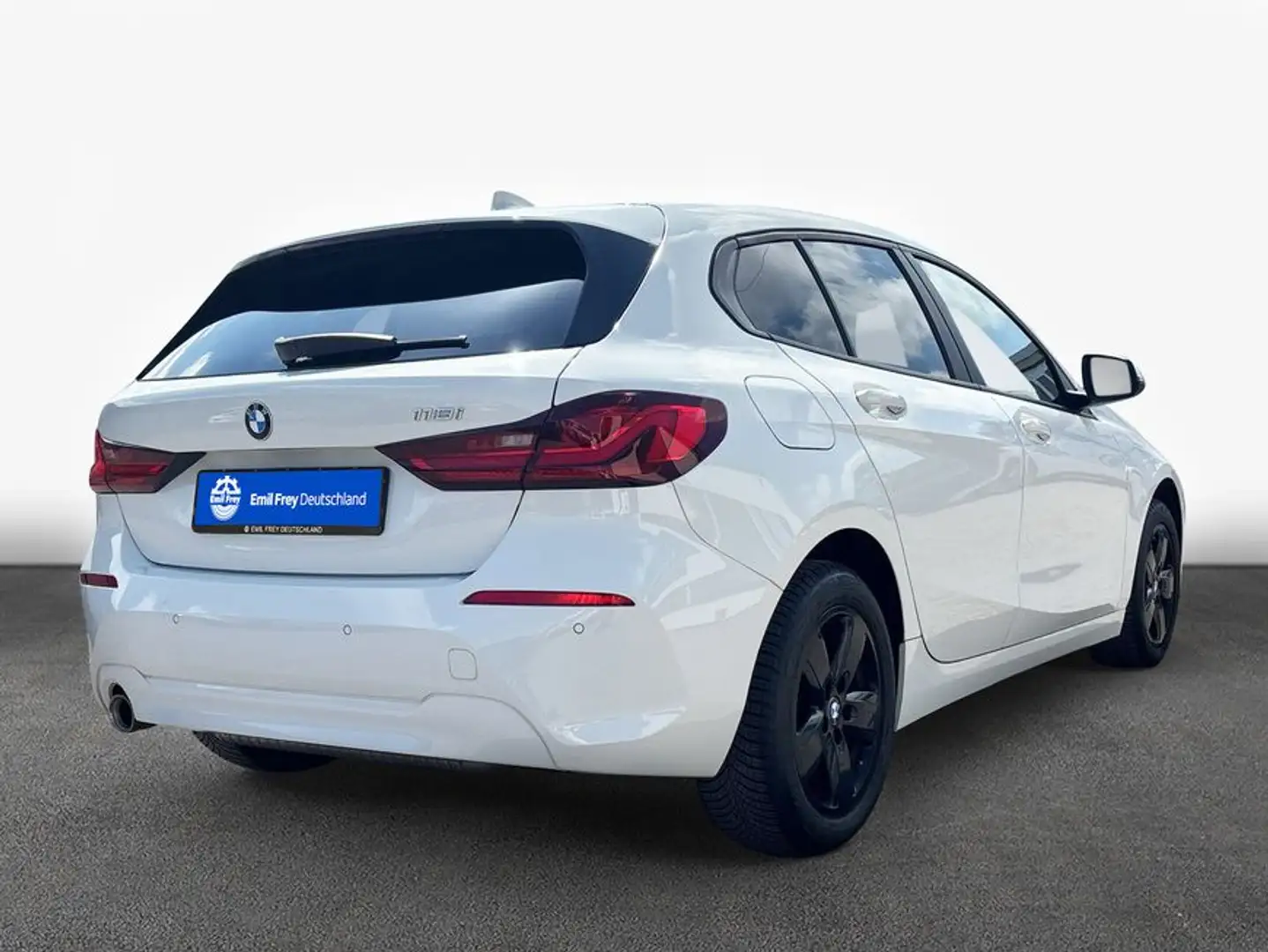 BMW 118 i Advantage Weiß - 2