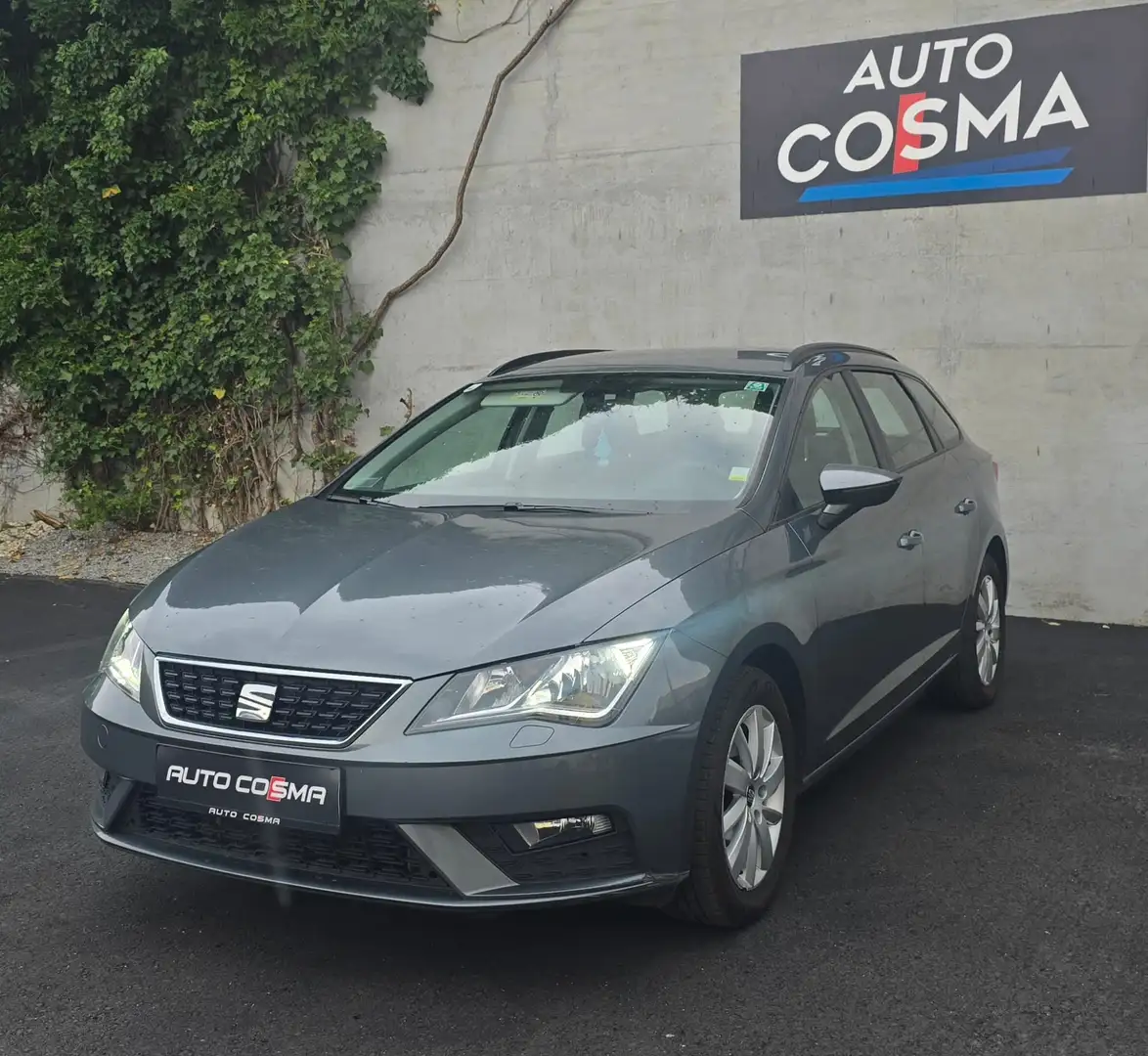 SEAT Leon Reference Gris - 1