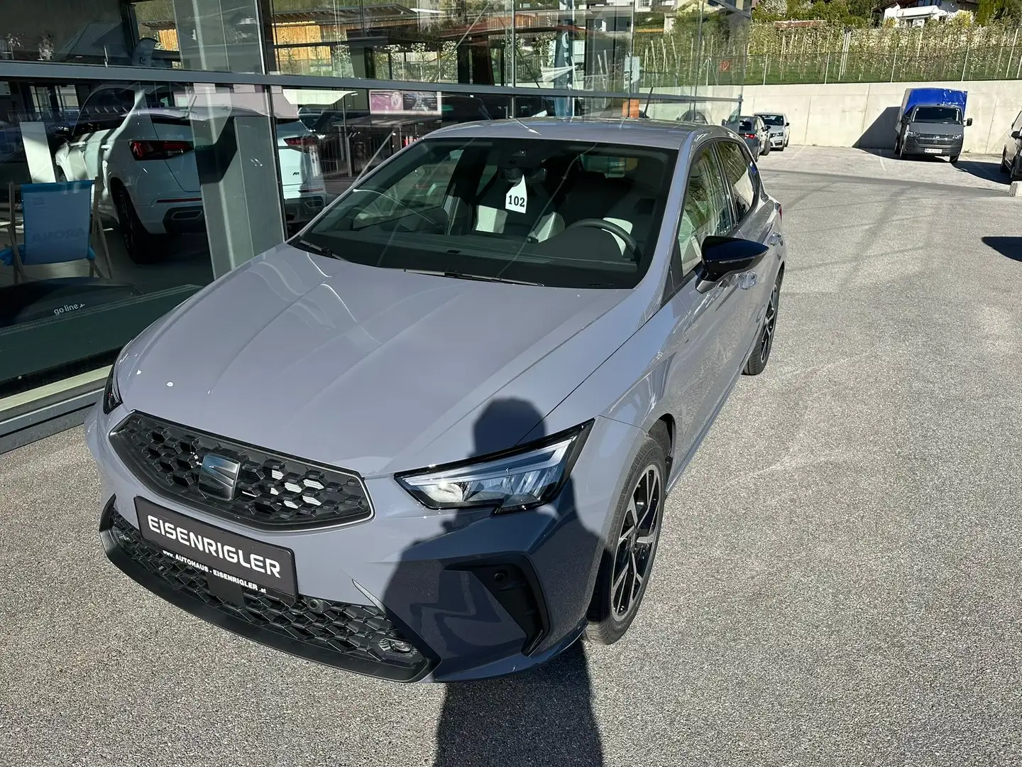 SEAT Ibiza FR Edition 1.0 TSI 95PS Grau - 1