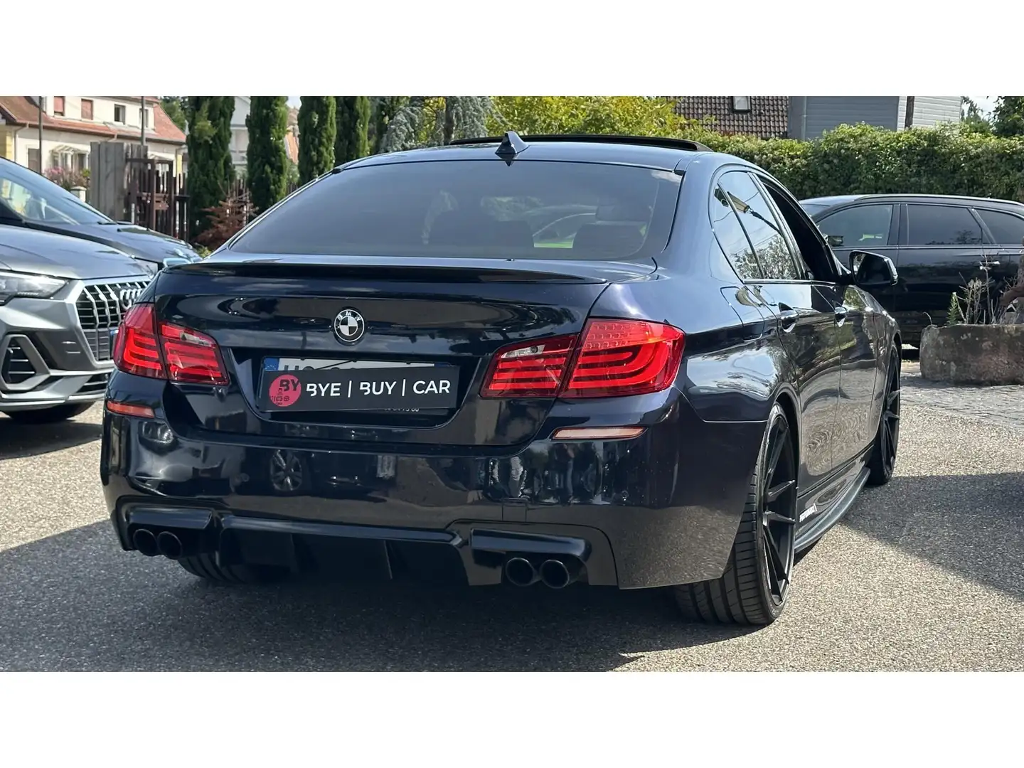 BMW 550 550i xDrive Pack M performance - V8 bi-turbo Schwarz - 2