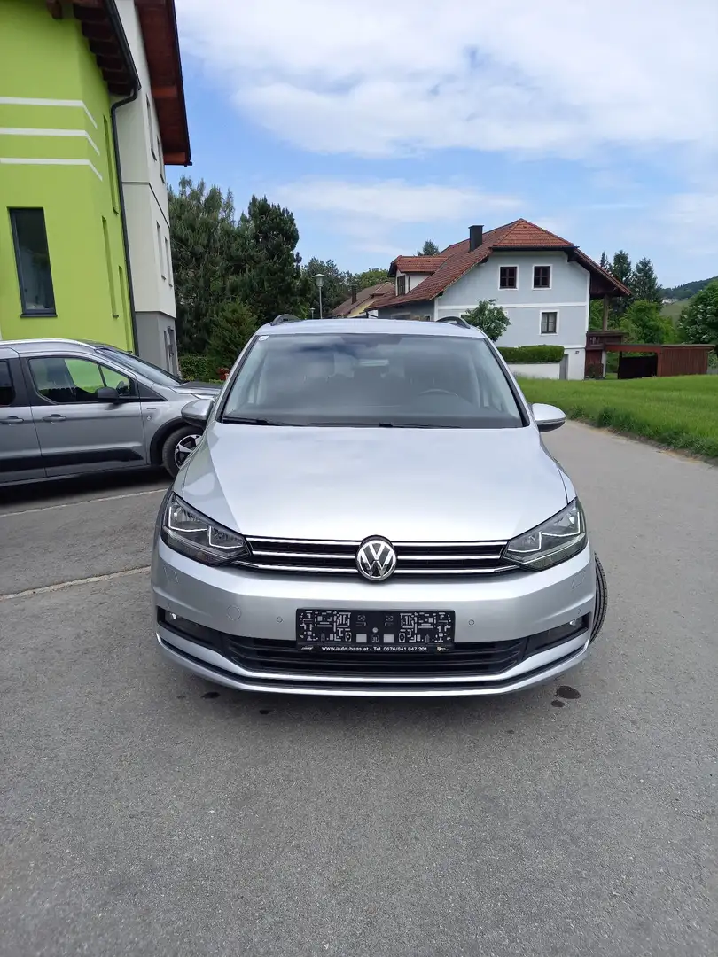 Volkswagen Touran Comfortline 1,6 SCR TDI DSG - 2
