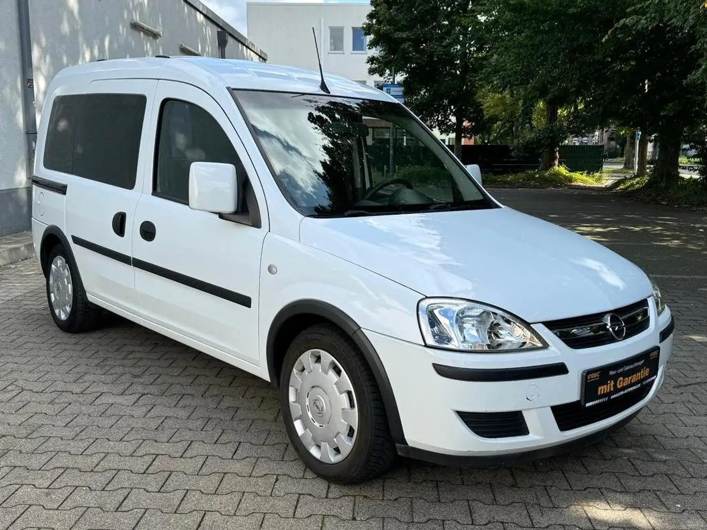 Opel Combo Edition*1Hand*Klima*erst 64.TKM*SH-Gepflegt*HU Neu Weiß - 1