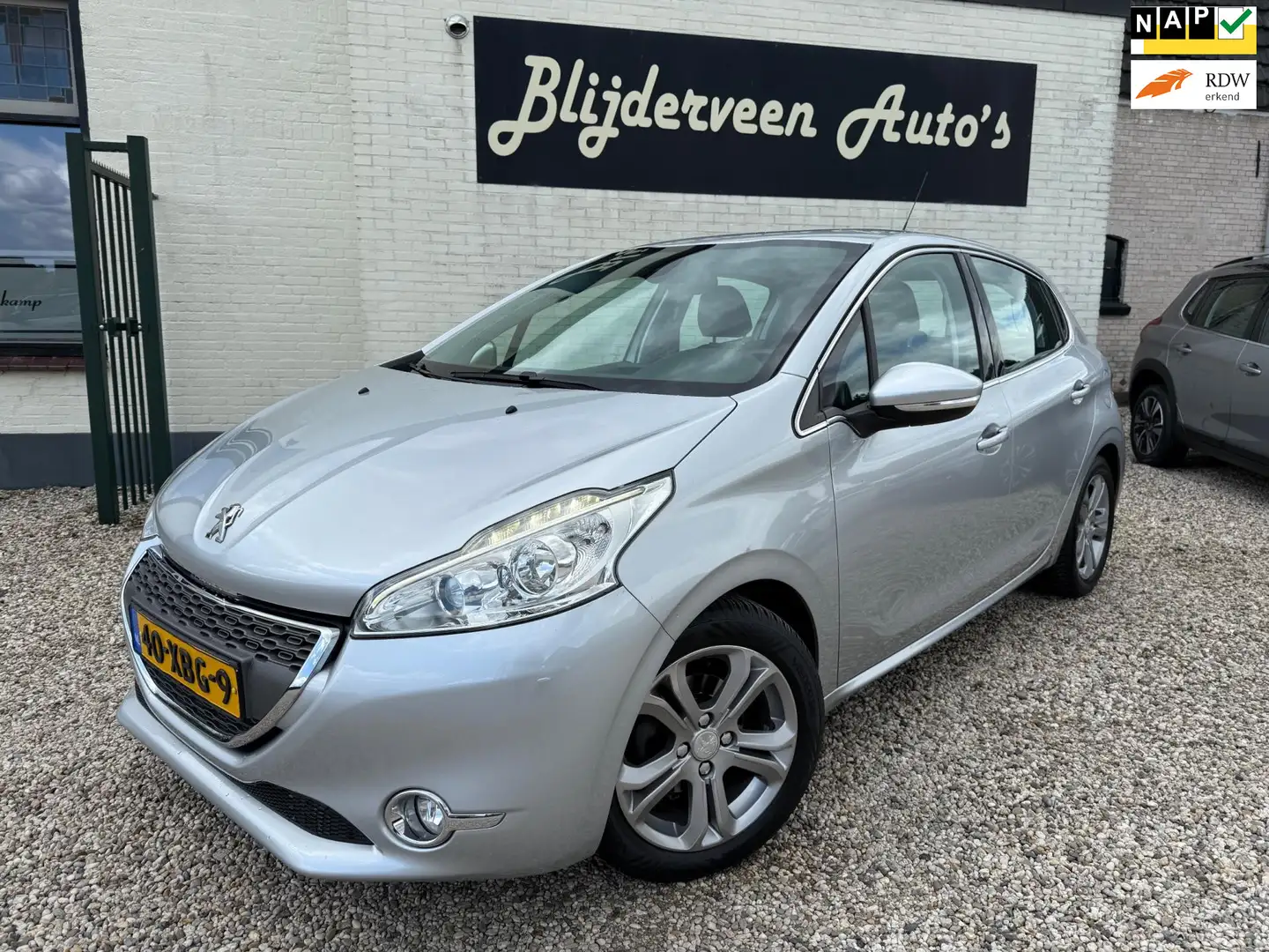 Peugeot 208 1.4 VTi Allure 5Deurs | Clima | Cruise | Navi | De Grijs - 1