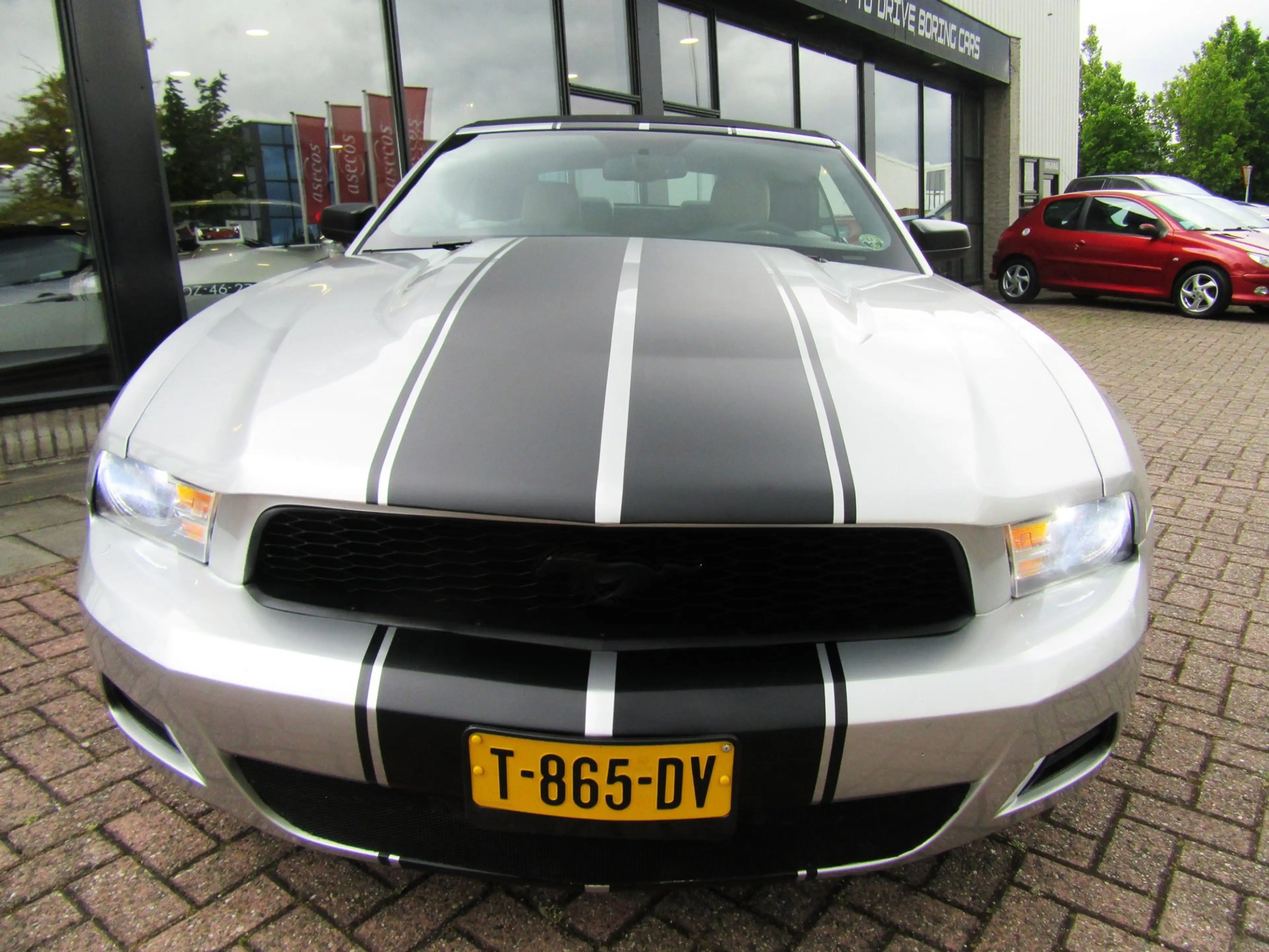 Ford Mustang USA 4.0 2010 UNIEKE SHOWCAR CABRIO FACELIFT — photo 9