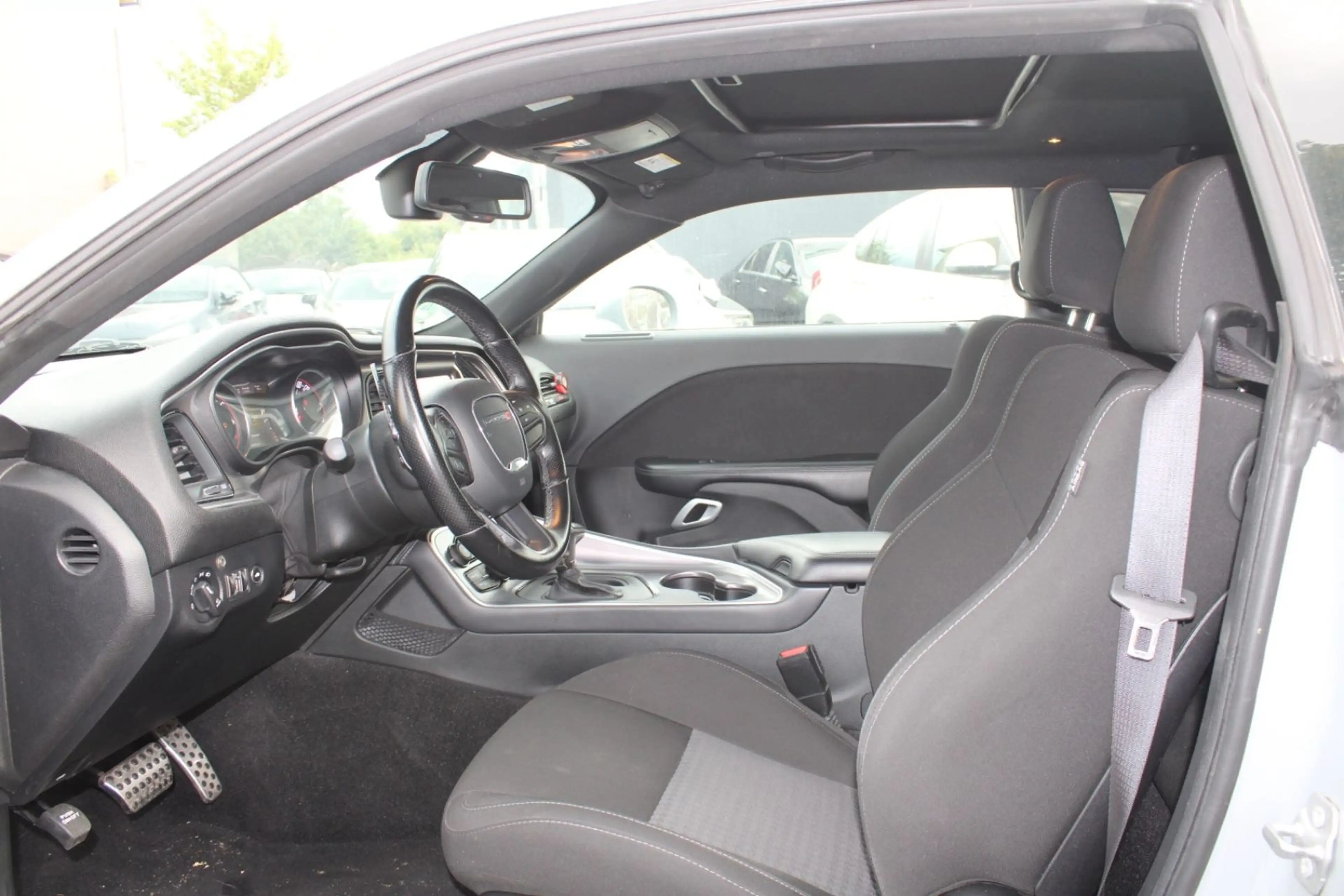 Dodge Challenger 6,4 HEMI SRT 392*SCAT PACK*TOP! — photo 9