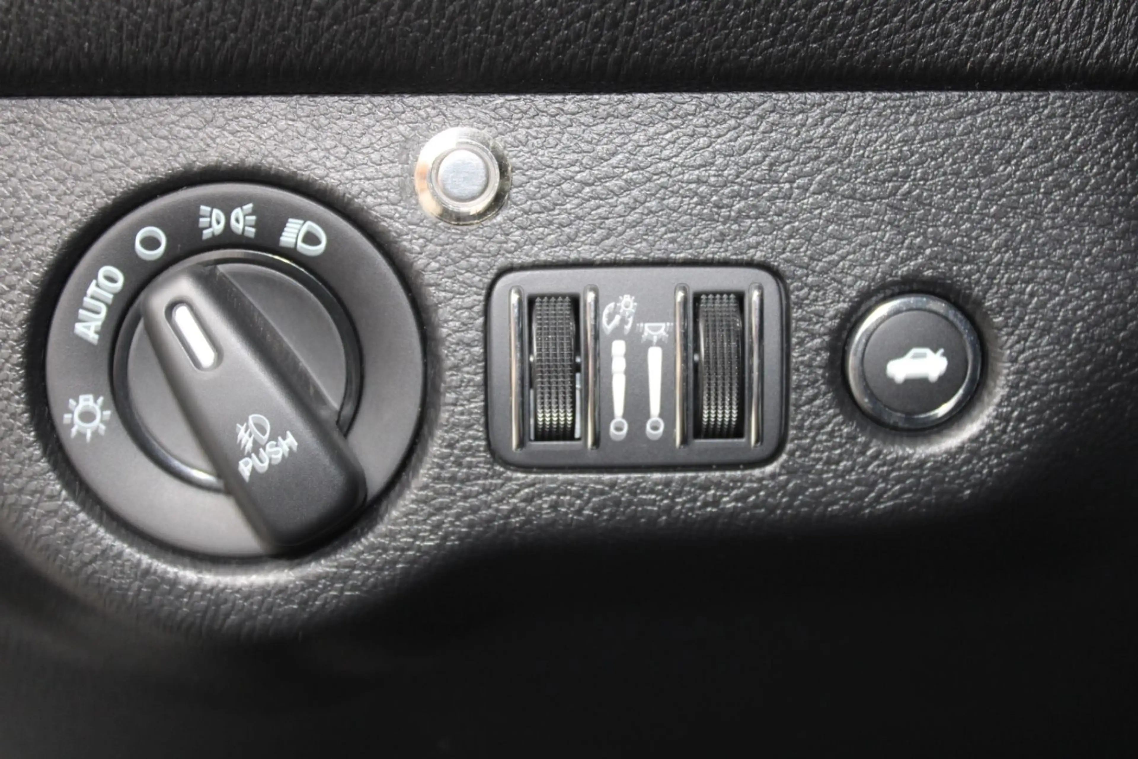 Dodge Challenger 6,4 HEMI SRT 392*SCAT PACK*TOP! — photo 11