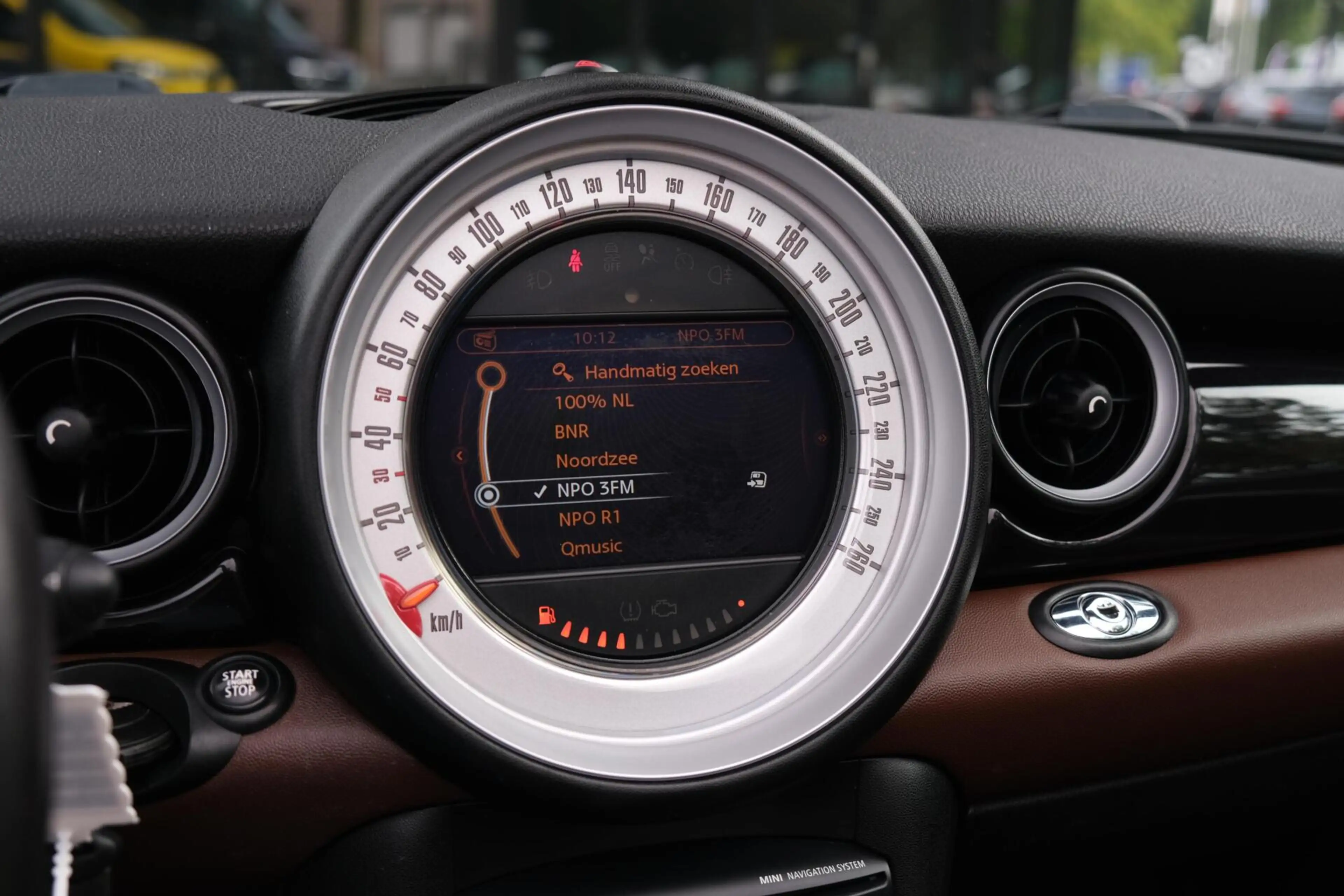 MINI Cooper Cabrio 1.6 Chili|Rijklaar!|Stoelverwarming|Leder|Windsche — photo 26