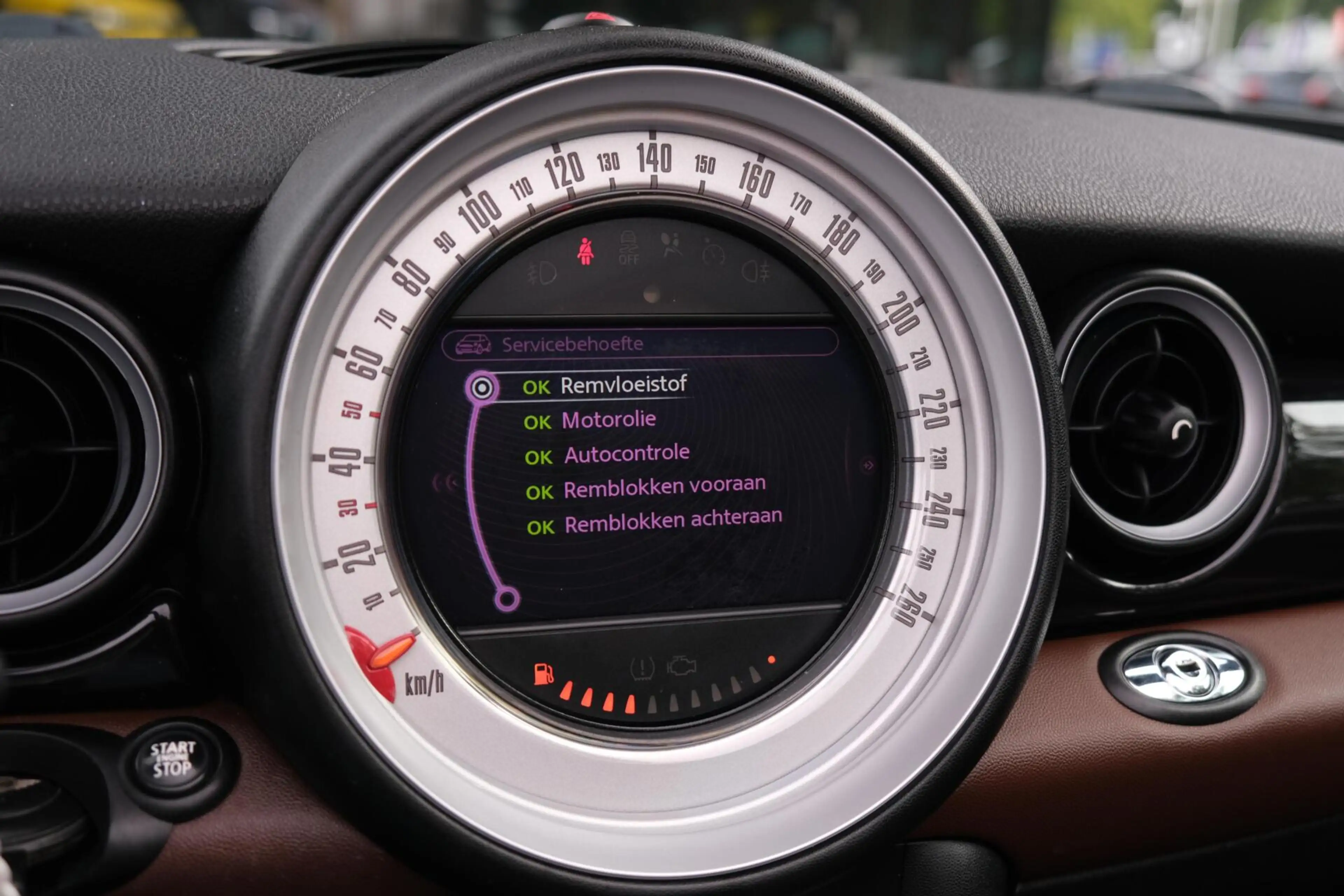 MINI Cooper Cabrio 1.6 Chili|Rijklaar!|Stoelverwarming|Leder|Windsche — photo 24