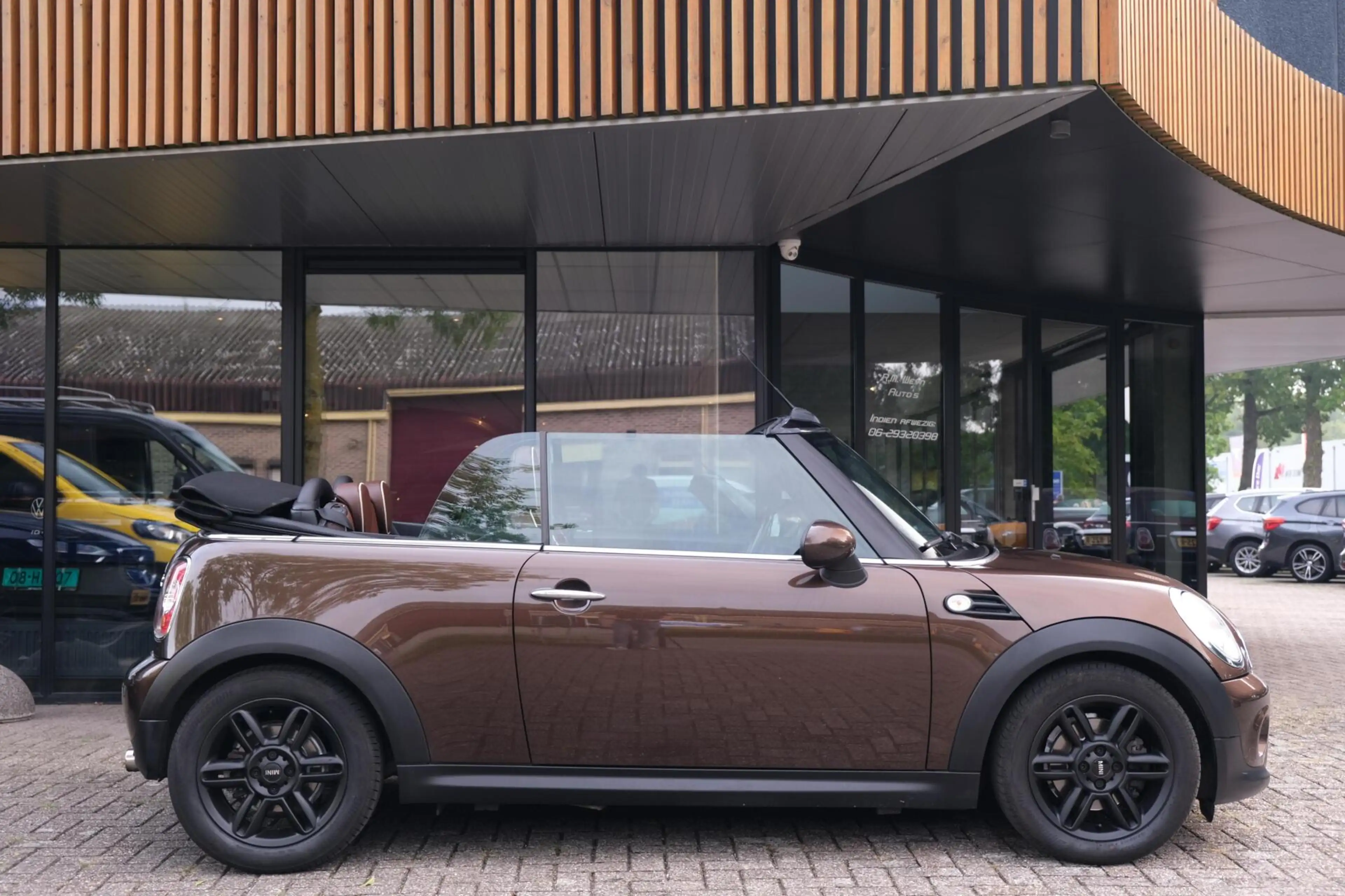 MINI Cooper Cabrio 1.6 Chili|Rijklaar!|Stoelverwarming|Leder|Windsche — photo 3