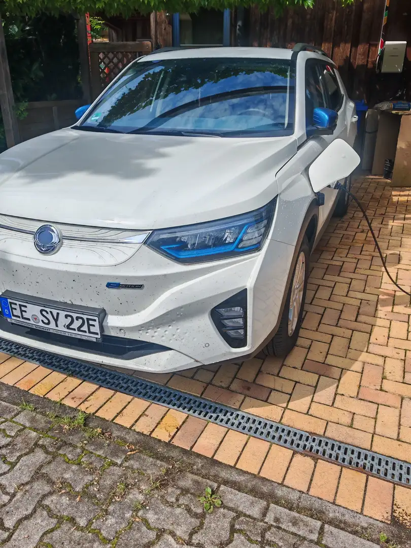 SsangYong Korando E-Motion Platinum - 1