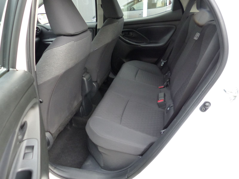 Toyota Yaris 1.5 Hybrid Team D Kamera LED SHZ CarPlay — photo 11