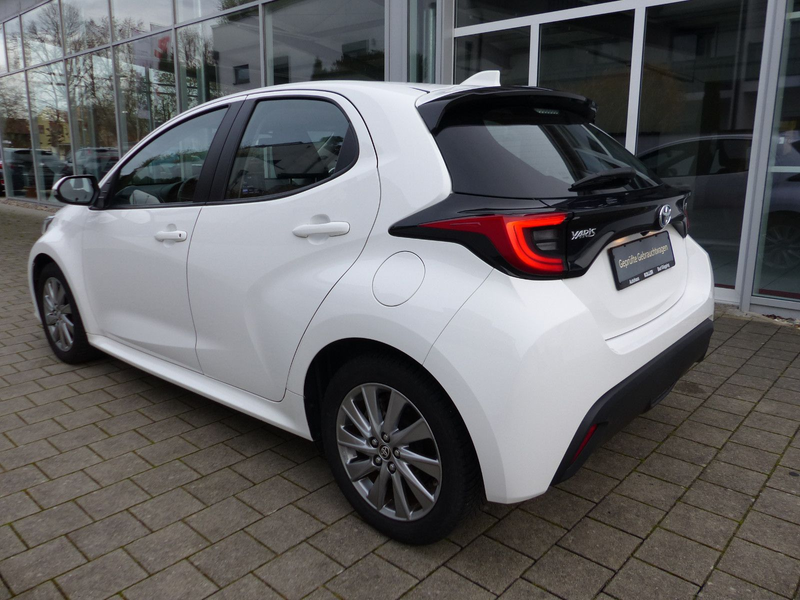 Toyota Yaris 1.5 Hybrid Team D Kamera LED SHZ CarPlay — photo 3