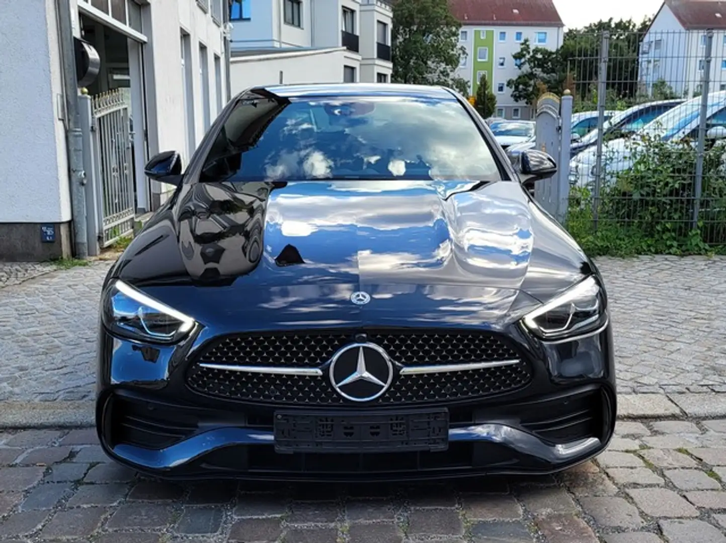 Mercedes-Benz C 200 AMG NIGHT HUD PANO TOTW BURM KAM MBUX NAVI Schwarz - 2