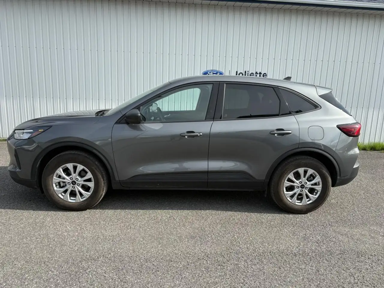 Ford Escape снимка Ford Escape
