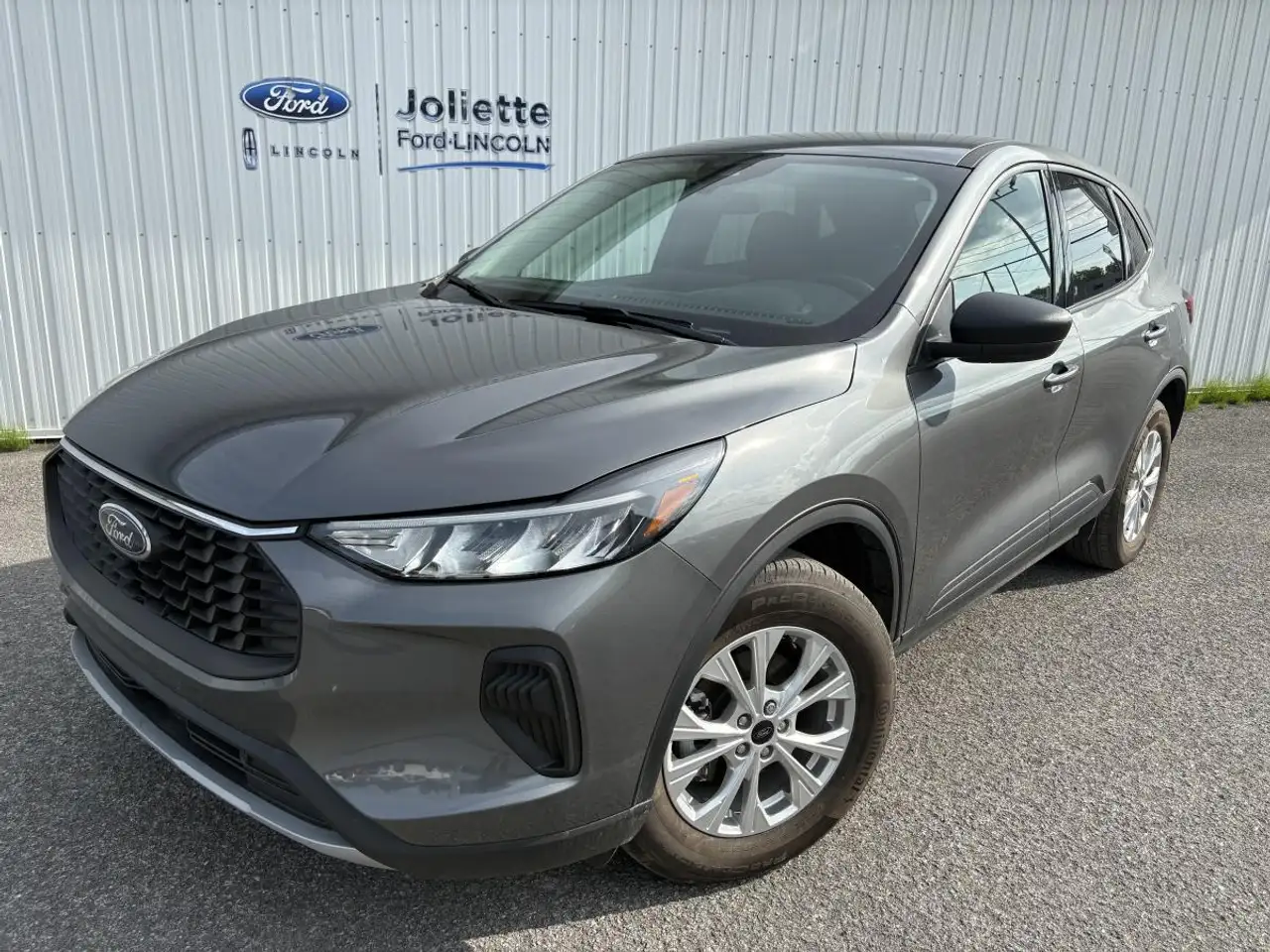 Ford Escape снимка Ford Escape
