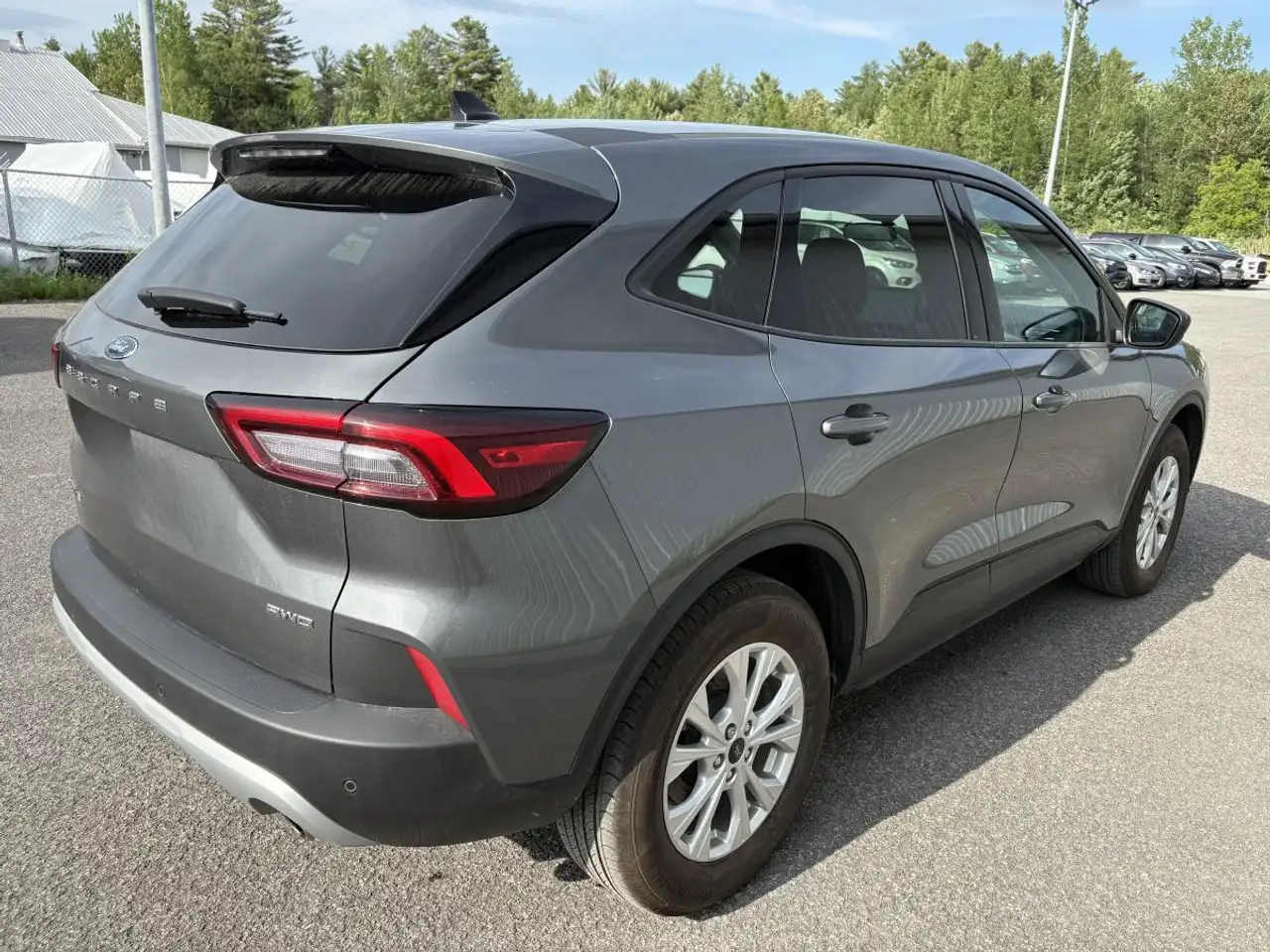 Ford Escape снимка Ford Escape