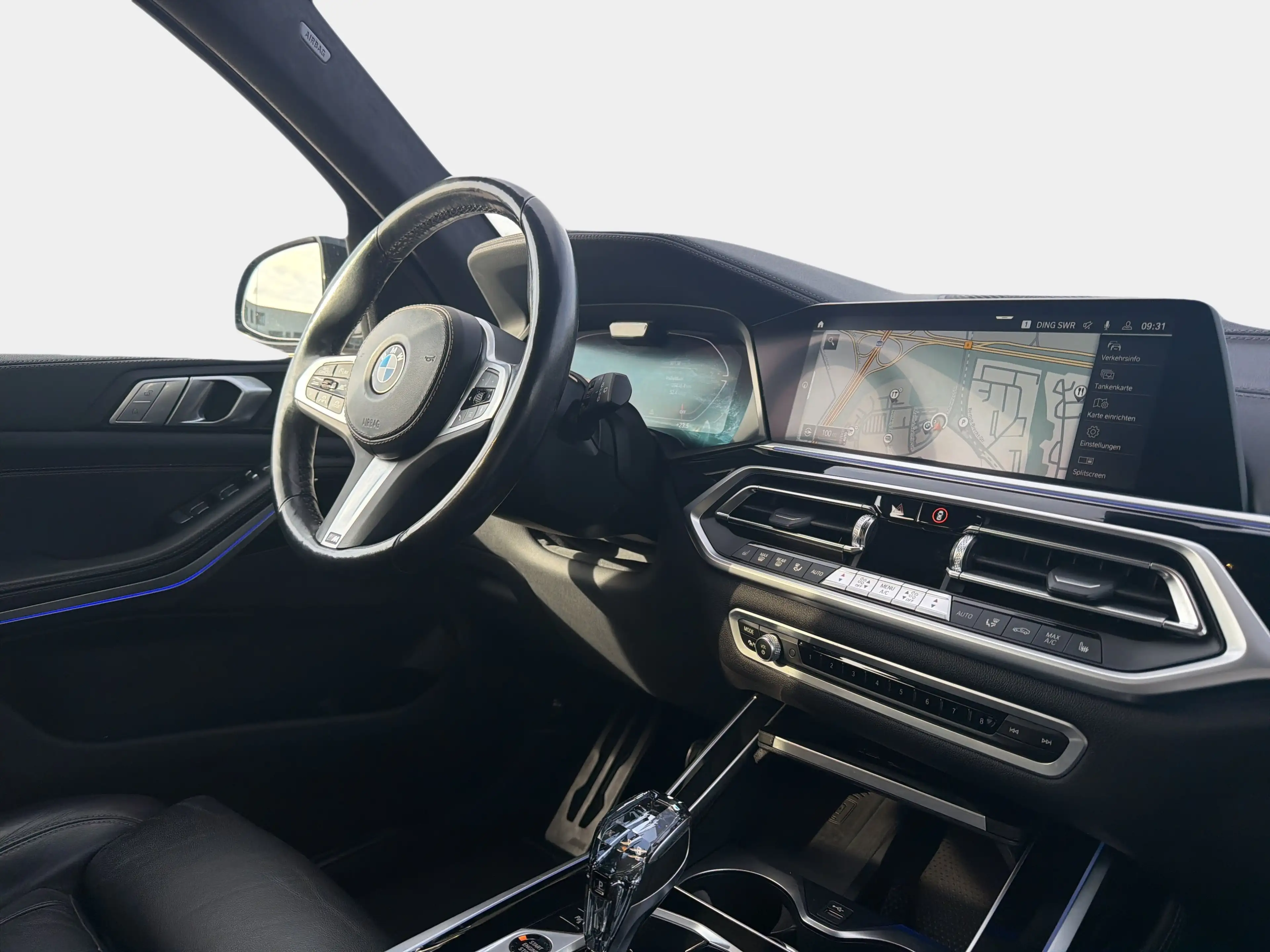 BMW X7 xDrive40d — photo 13