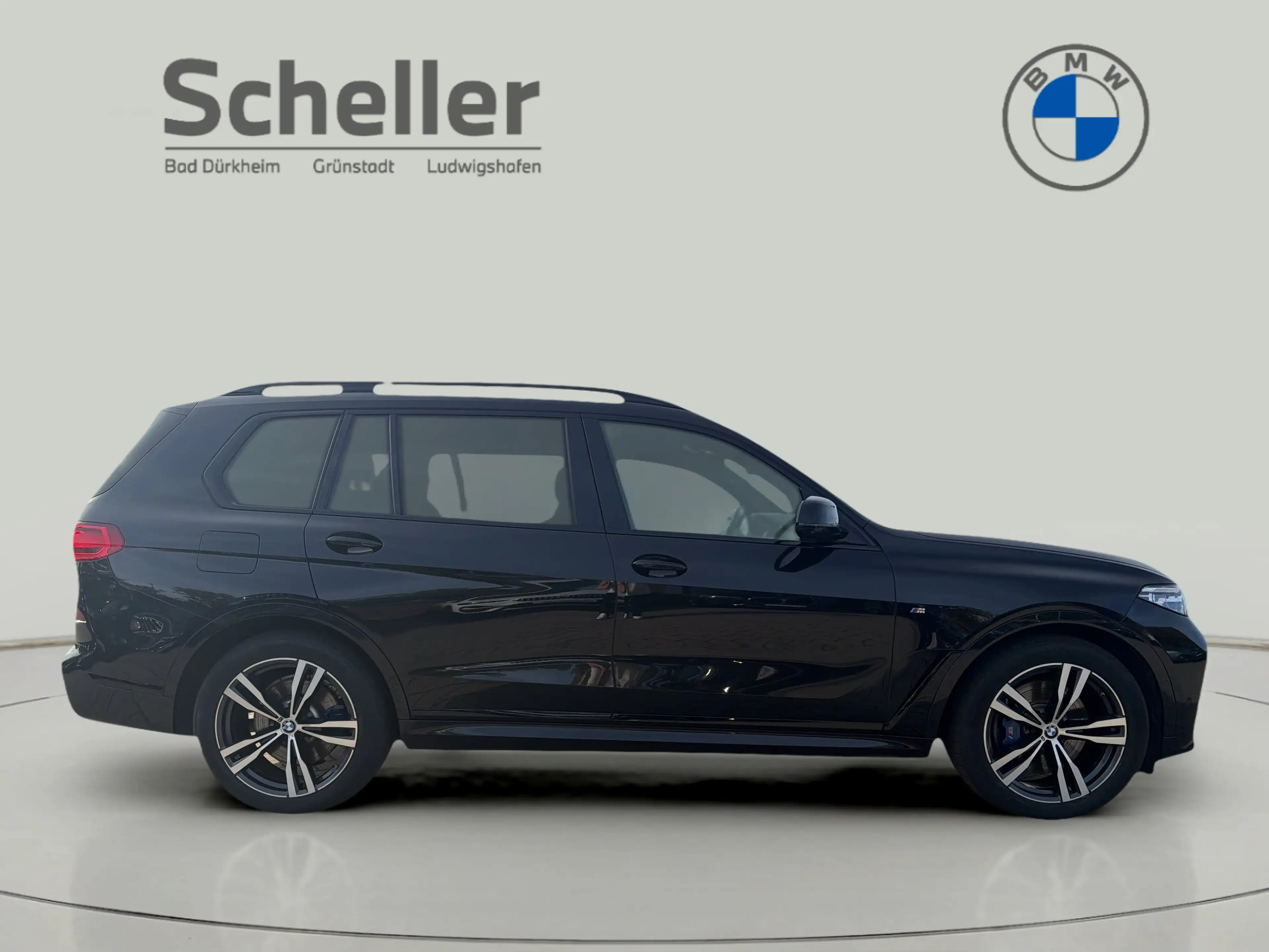 BMW X7 xDrive40d — photo 8