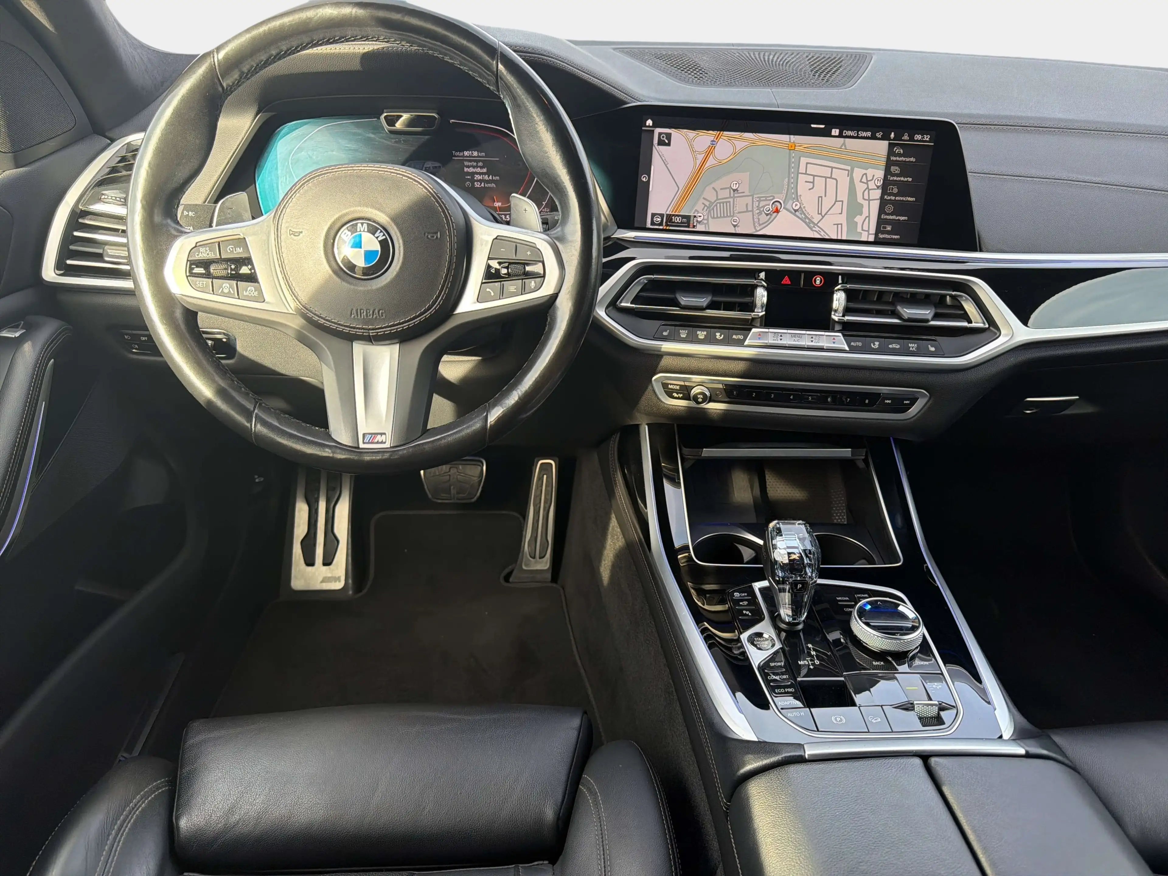 BMW X7 xDrive40d — photo 14