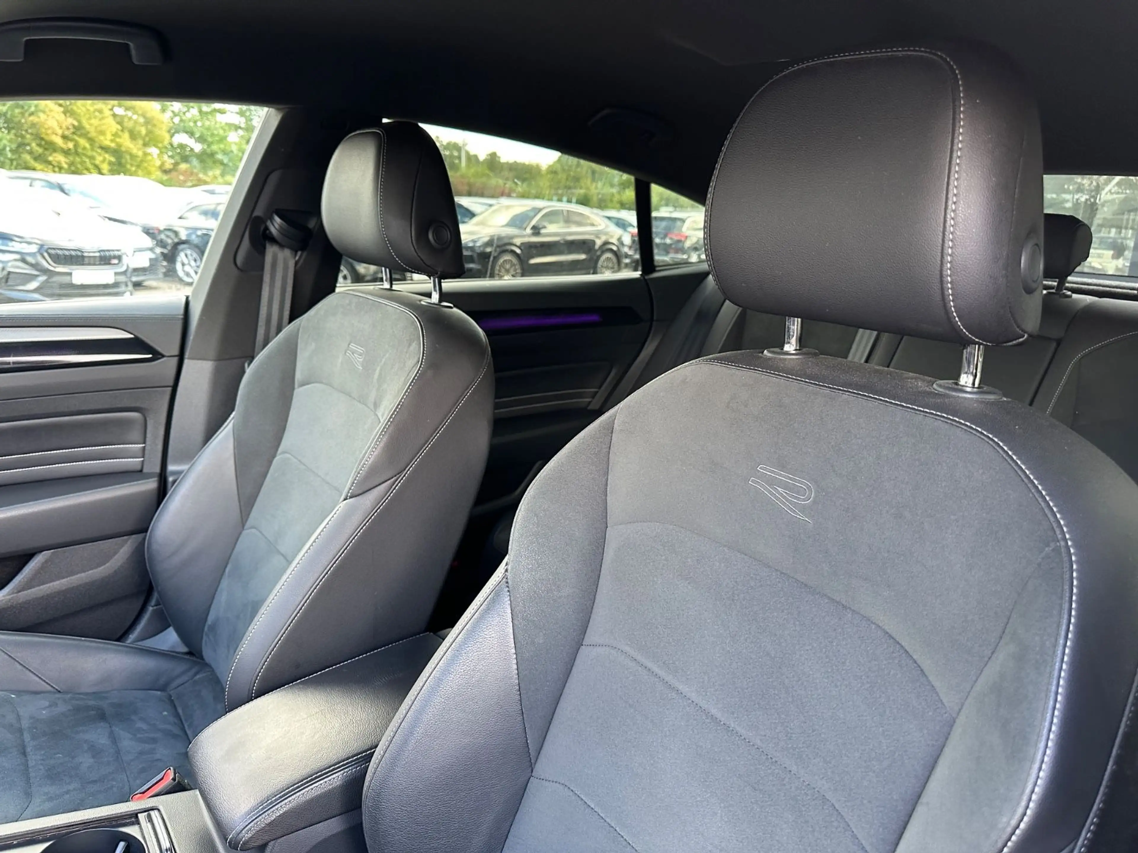 Volkswagen Arteon 2.0 TSI 4M R-LINE*RCAM*HARMAN*IQ* — photo 14