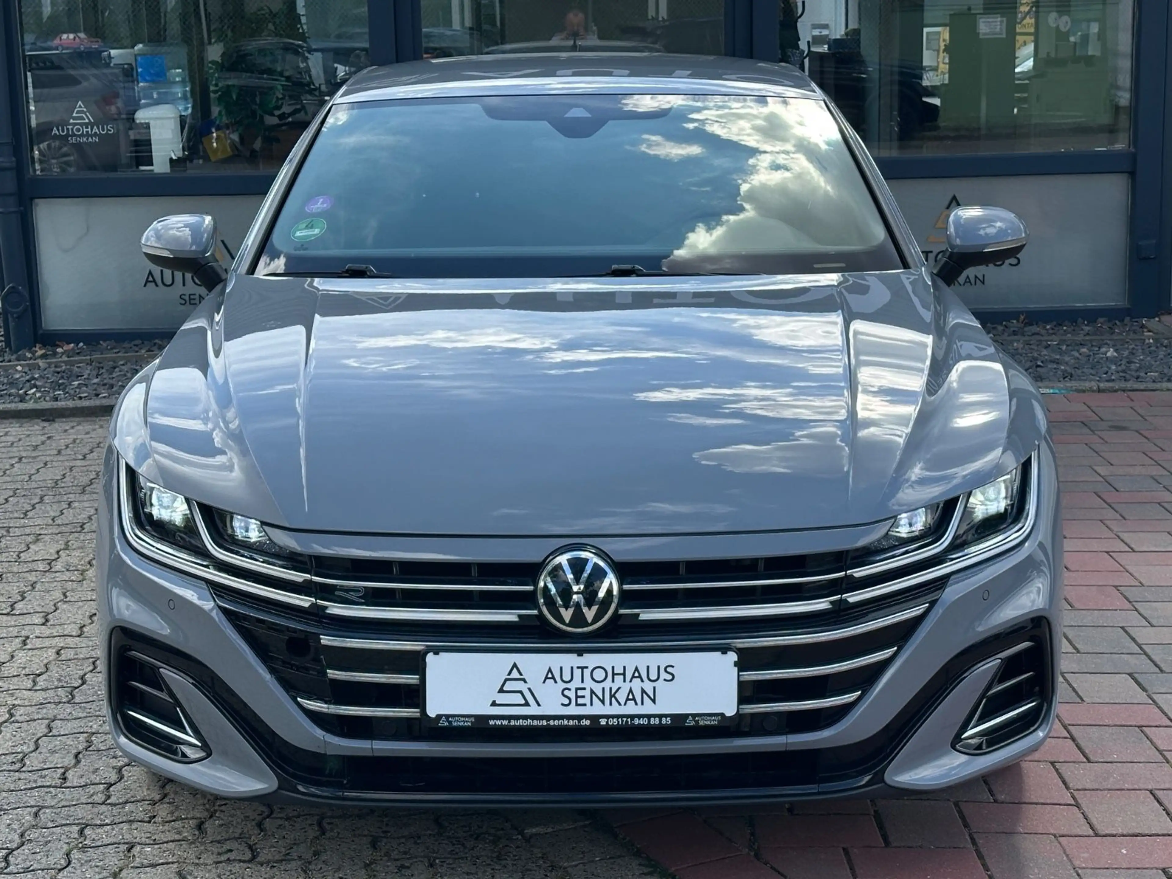 Volkswagen Arteon 2.0 TSI 4M R-LINE*RCAM*HARMAN*IQ* — photo 2