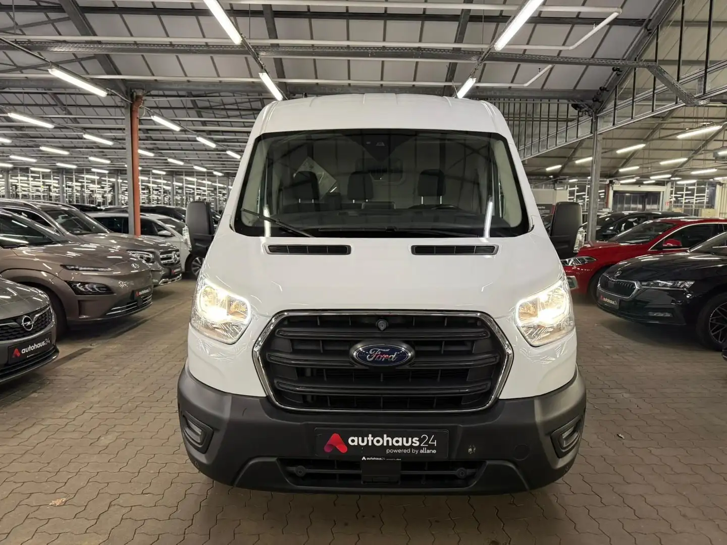 Ford Transit FT 350 2.0 TDCi AHK|PDC|Navi Blanco - 2