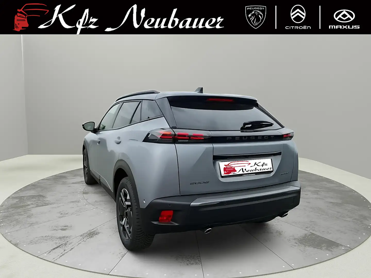Peugeot 2008 Allure Silber - 2