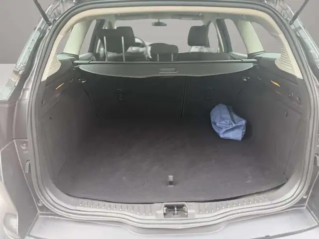 Ford Focus view 21