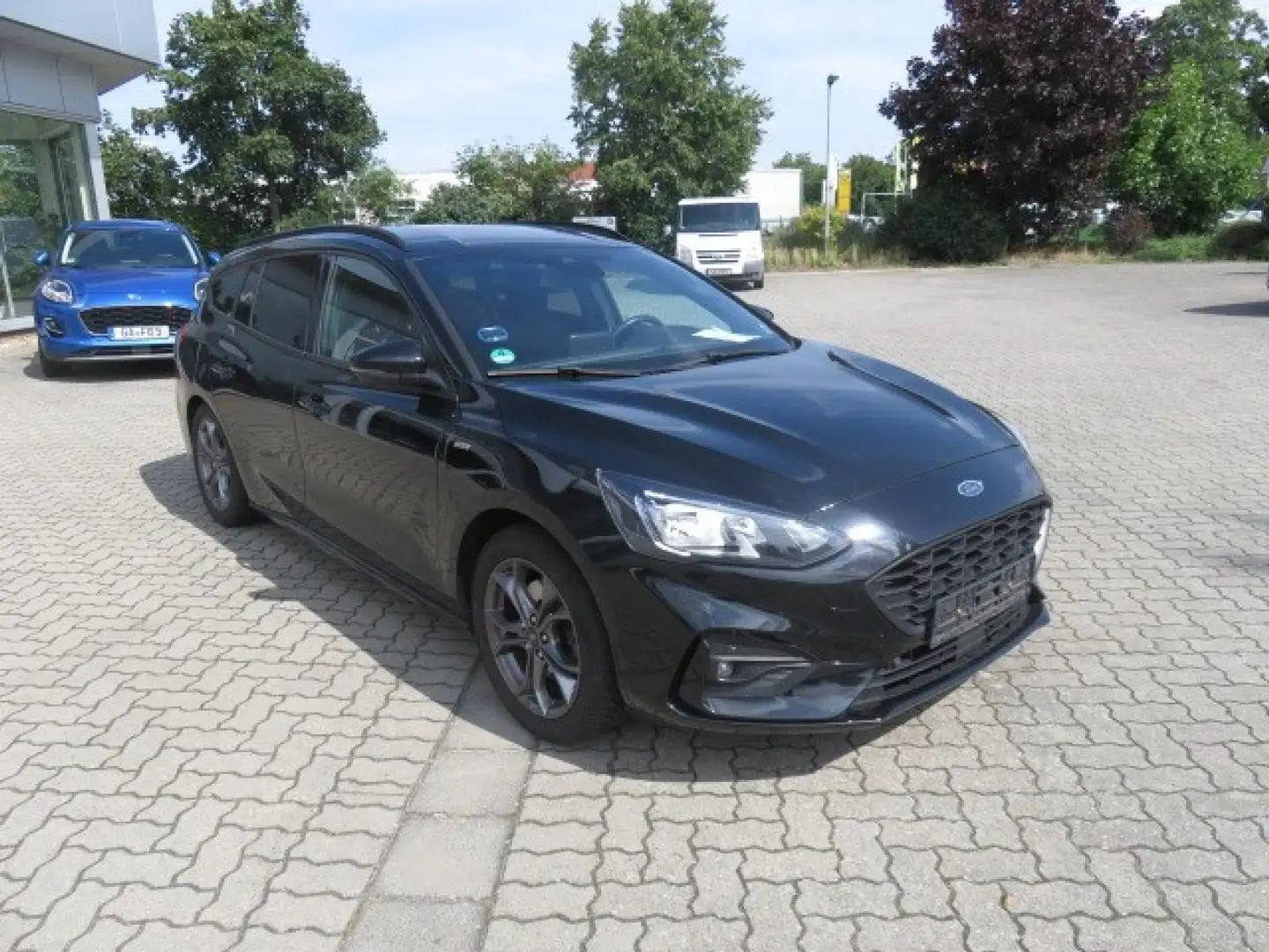 Ford Focus ST-Line Schwarz - 2