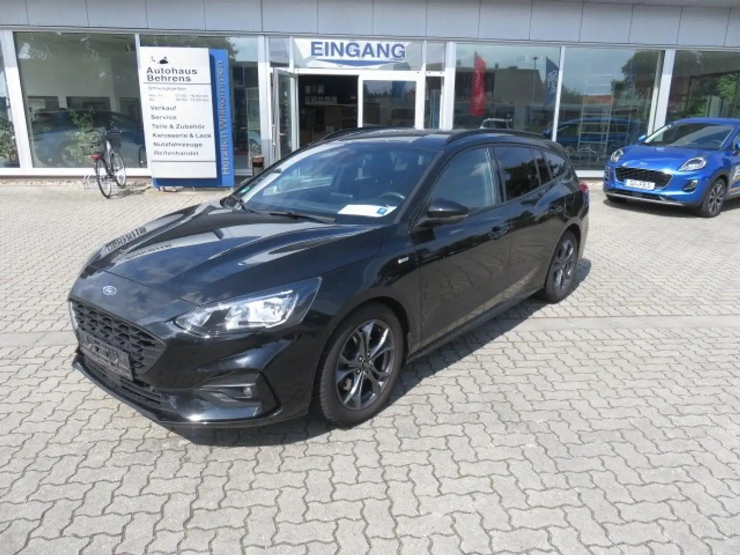 Ford Focus ST-Line Schwarz - 1